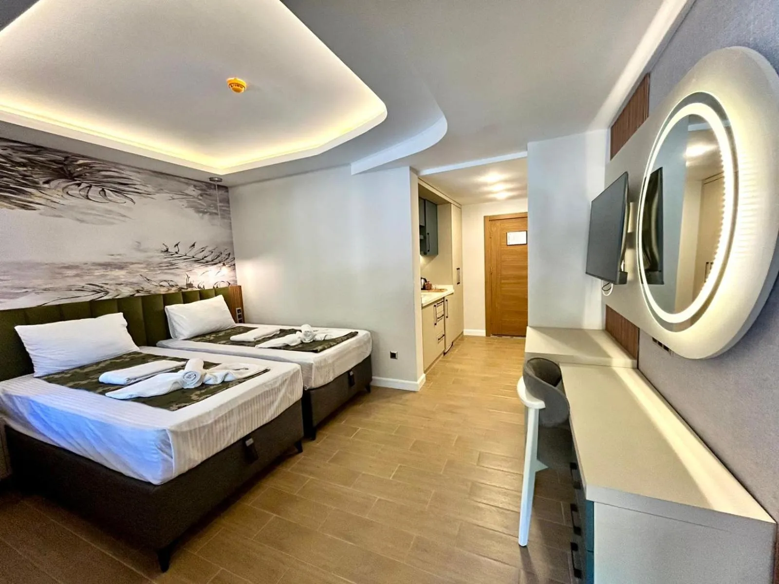 Photo of the whole room, Bed in Castello By Mediterra Hotel