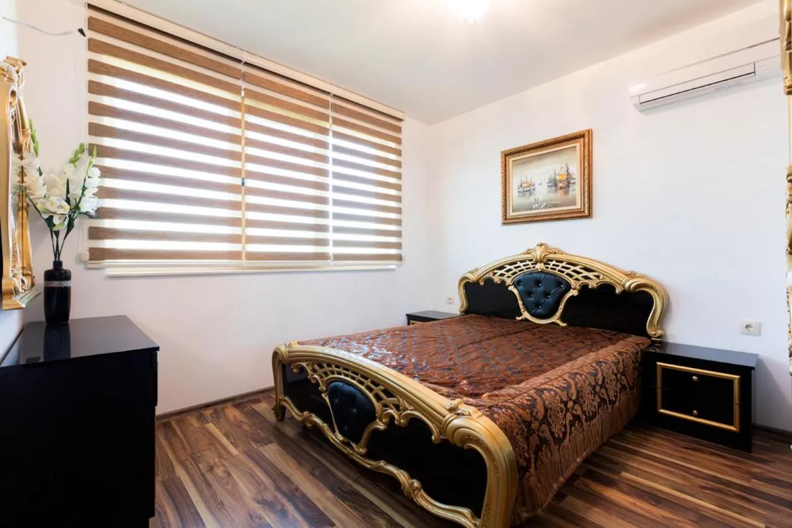 Photo of the whole room, Bed in Boutique Apart Hotel Versis