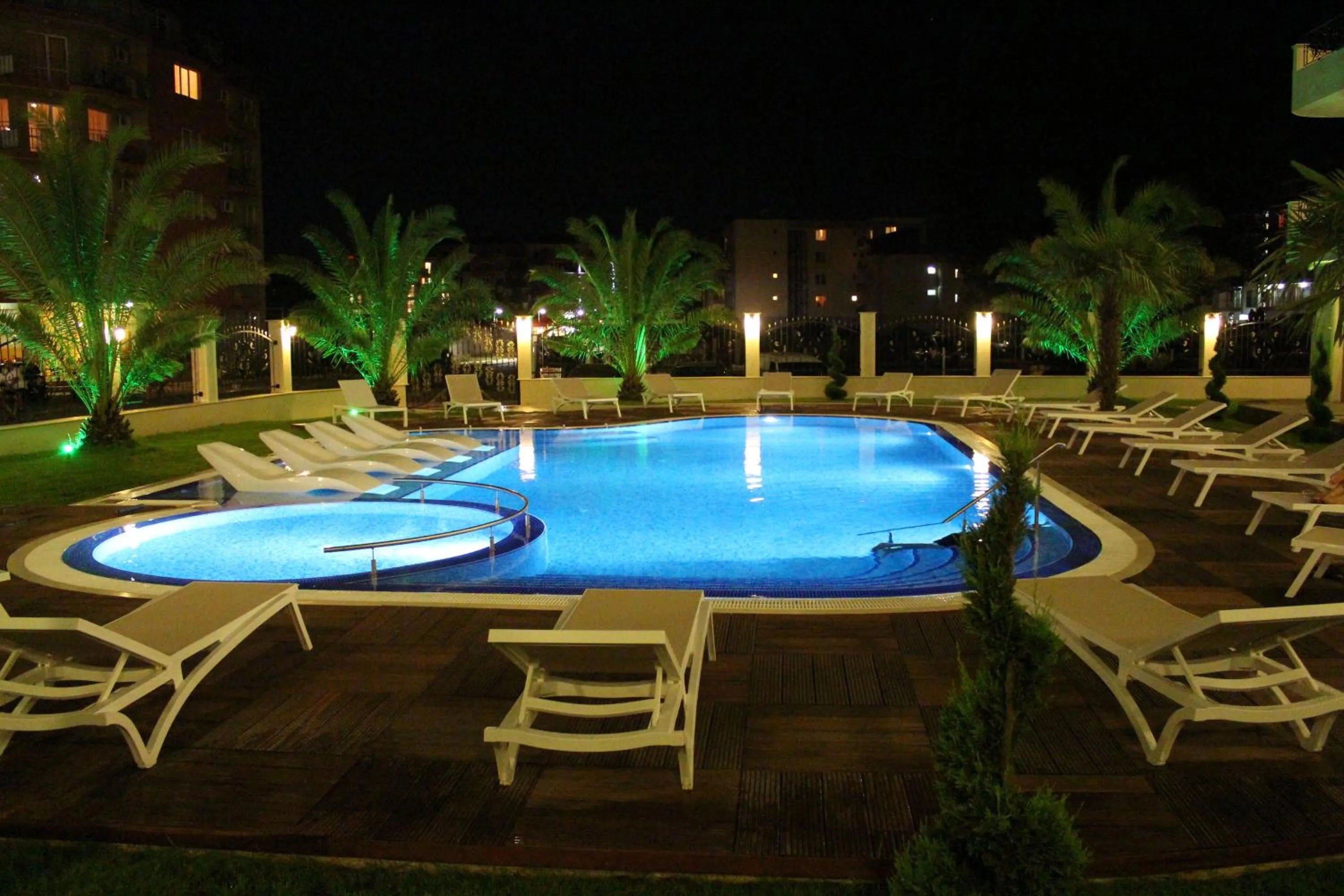 Night in Boutique Apart Hotel Versis