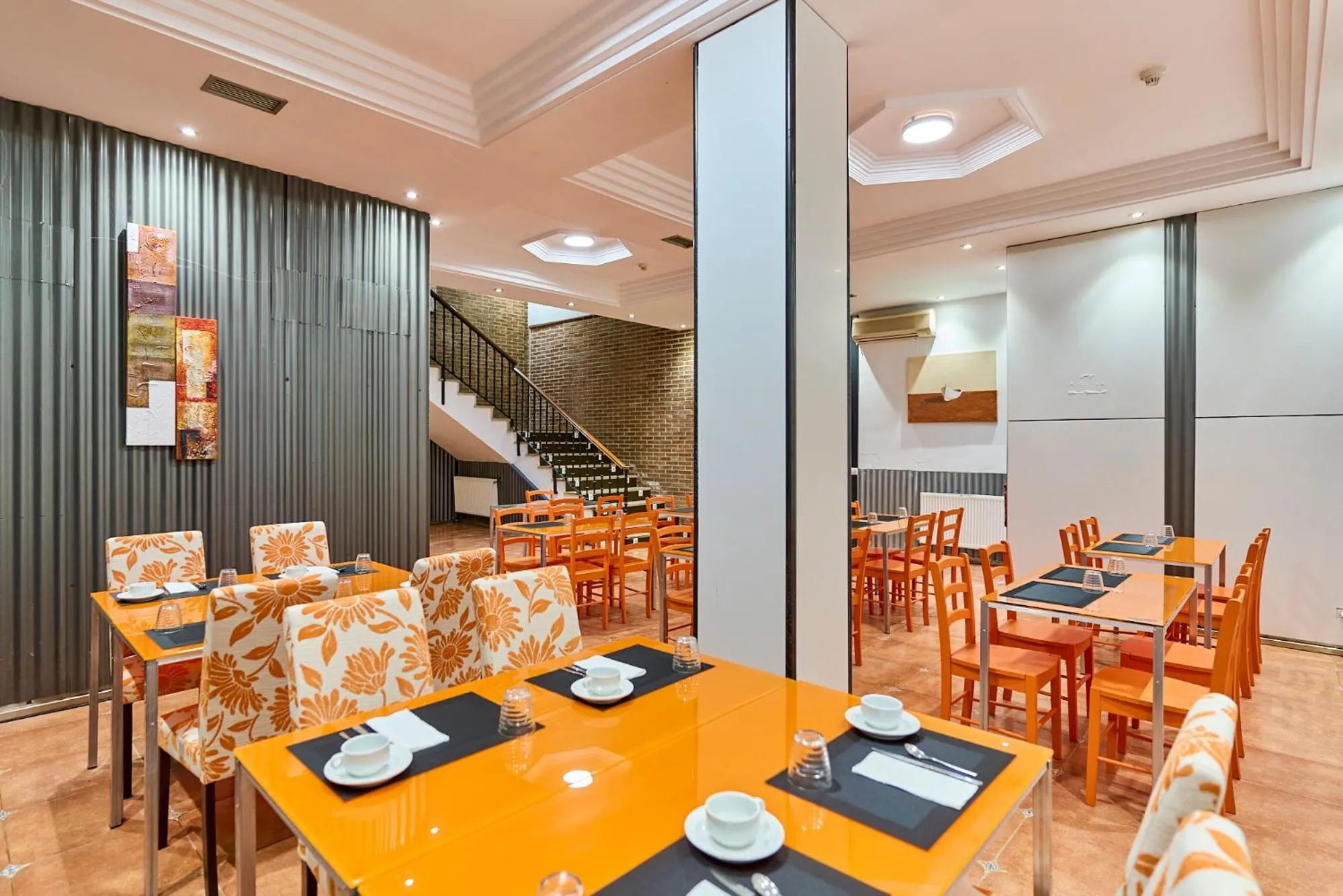 Breakfast in Hotel Villamayor by gaiarooms
