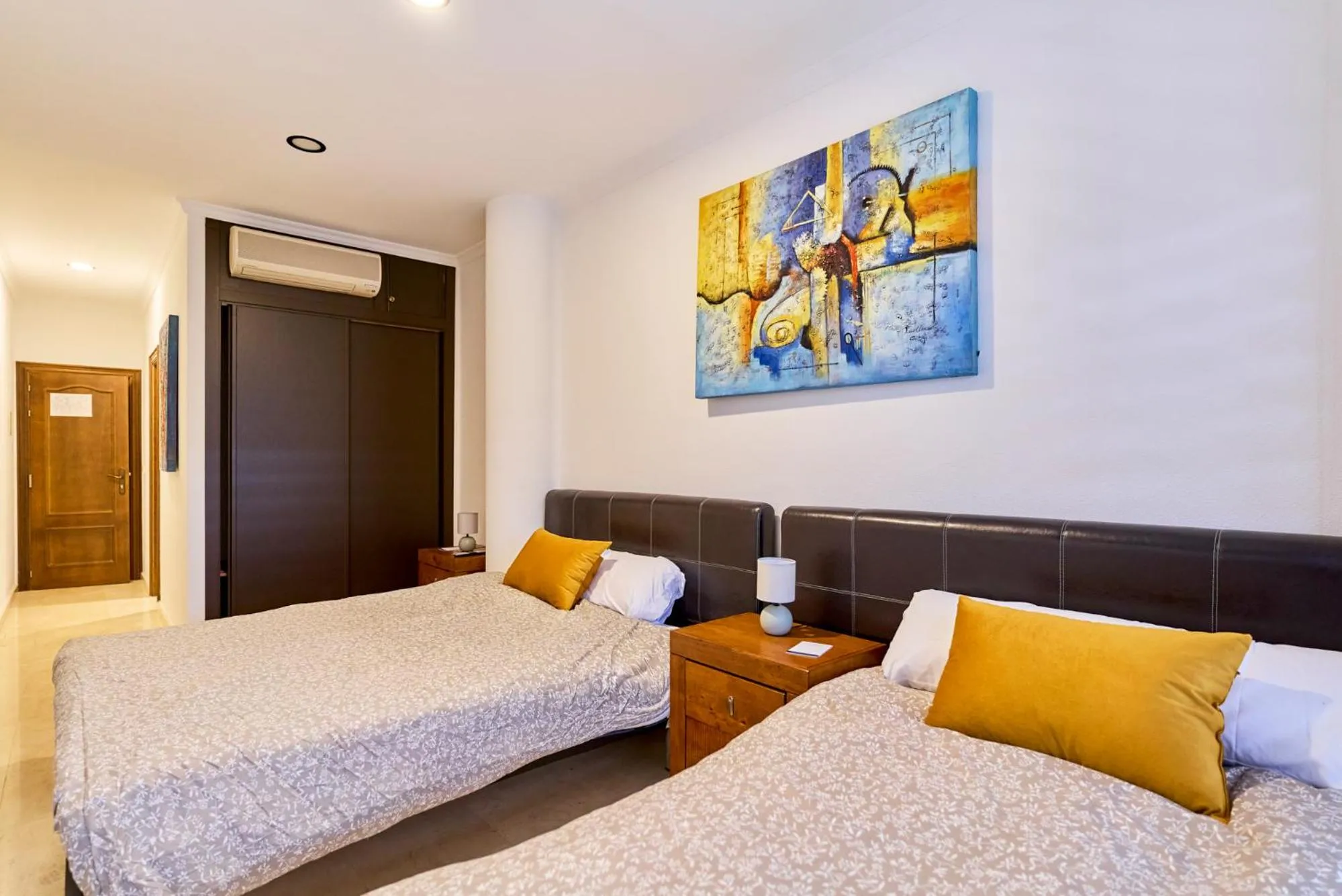 Bed in Hotel Villamayor by gaiarooms