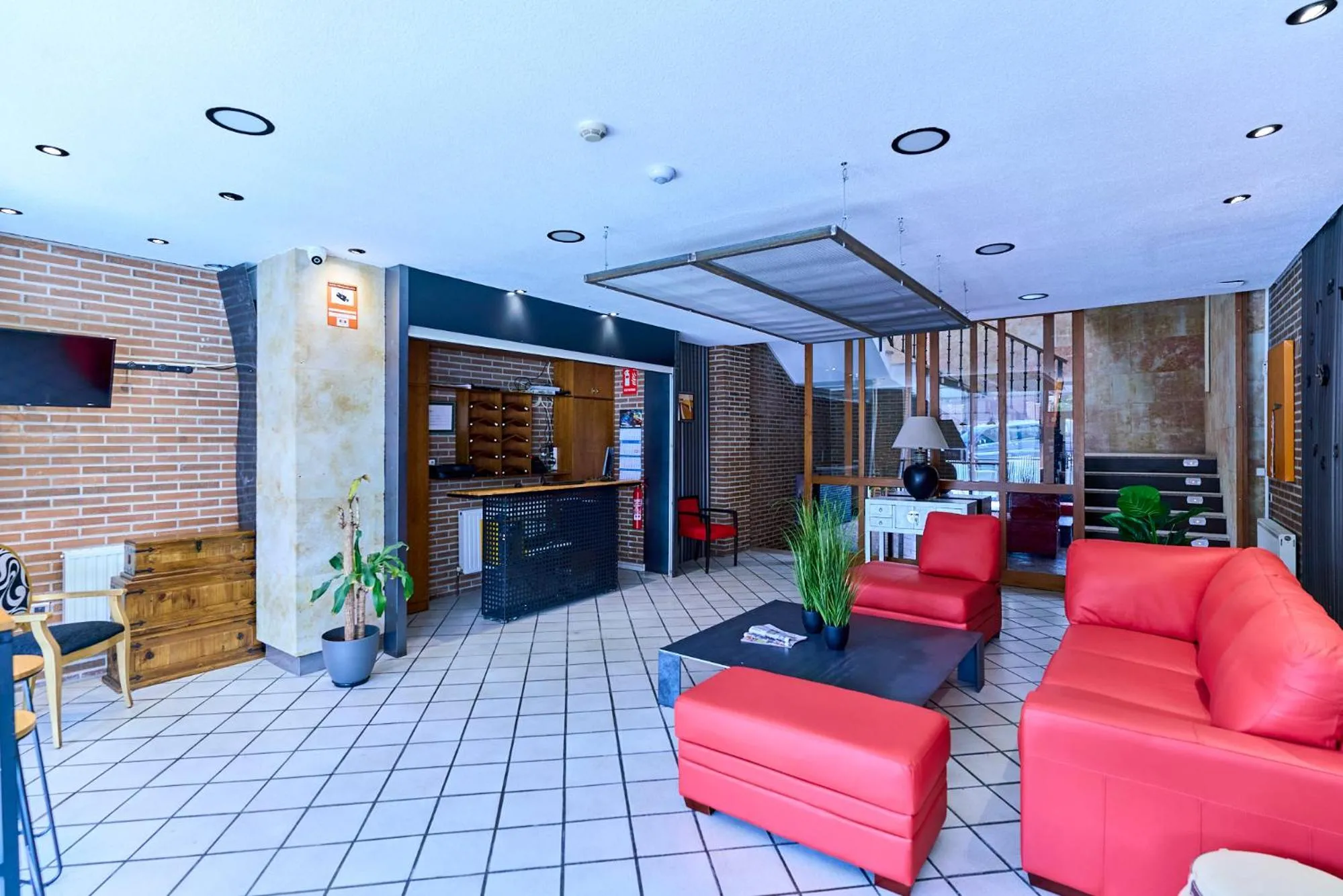 Lobby or reception in Hotel Villamayor by gaiarooms