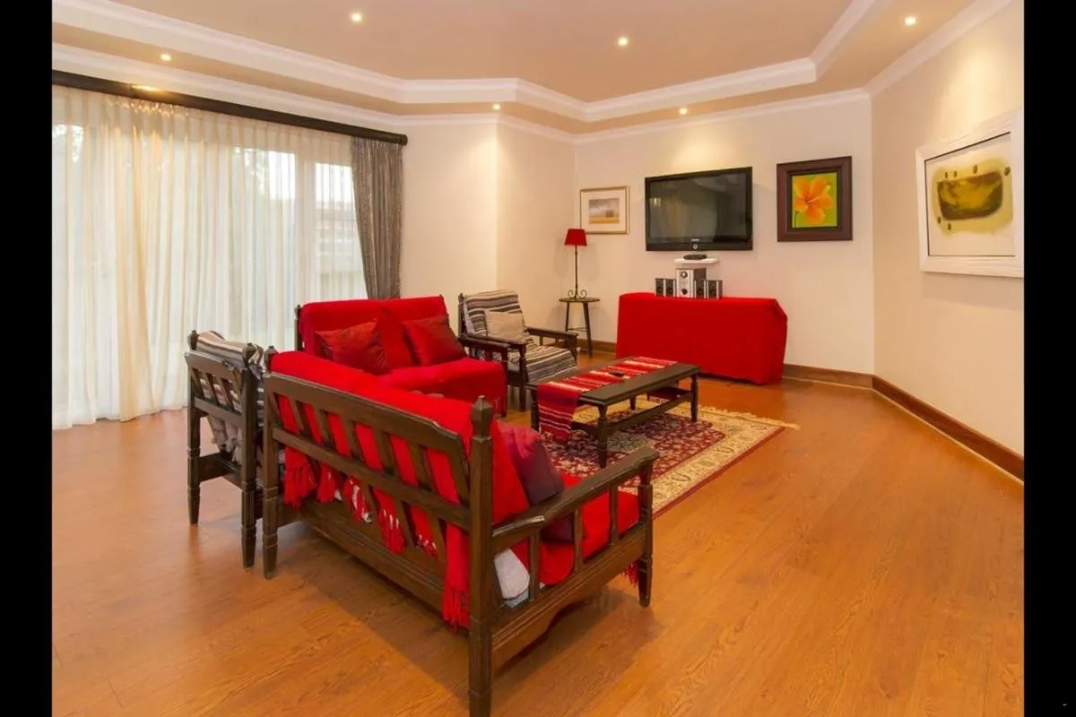 Living room in 6 On Acacia