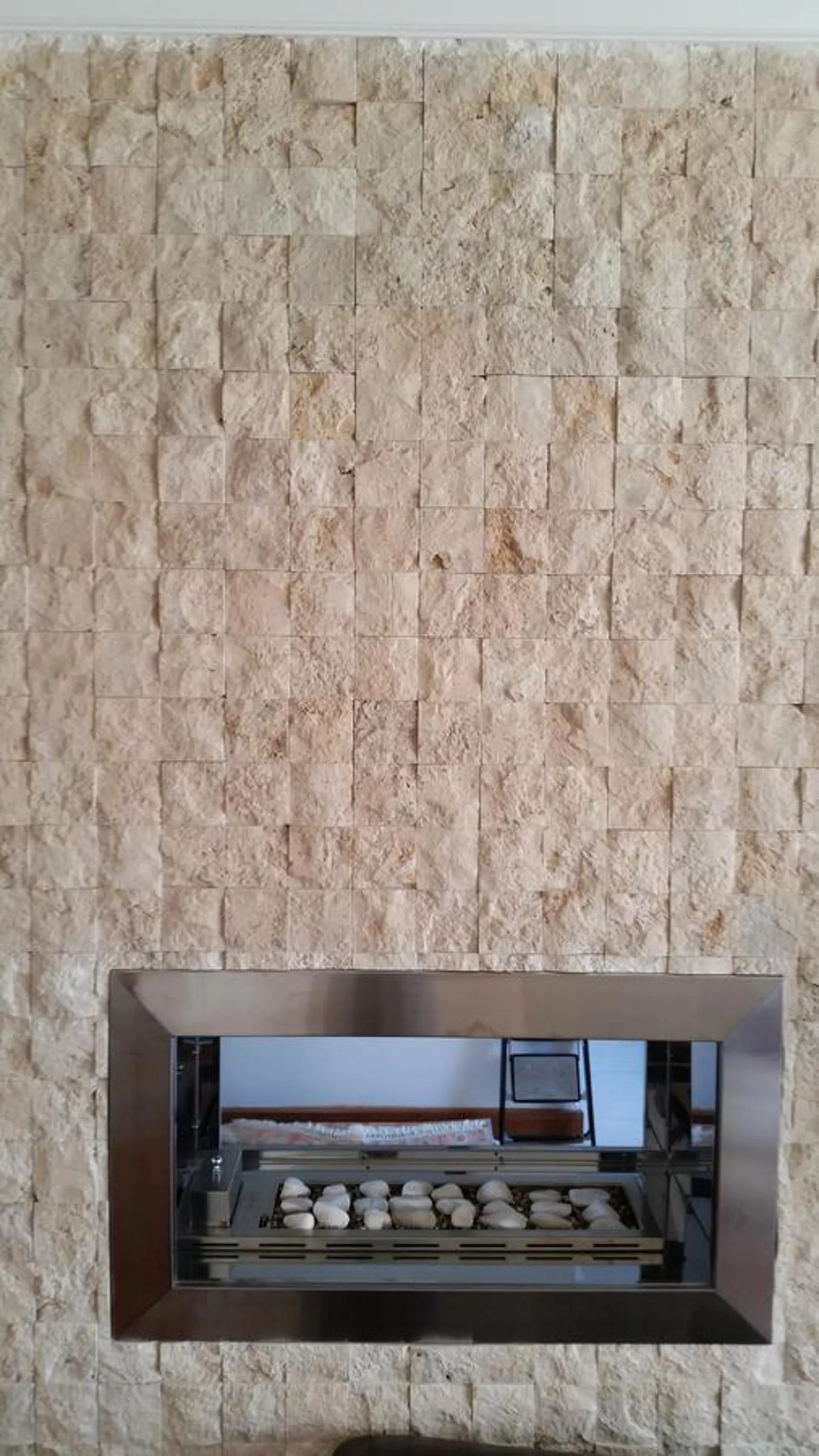 Other in 6 On Acacia