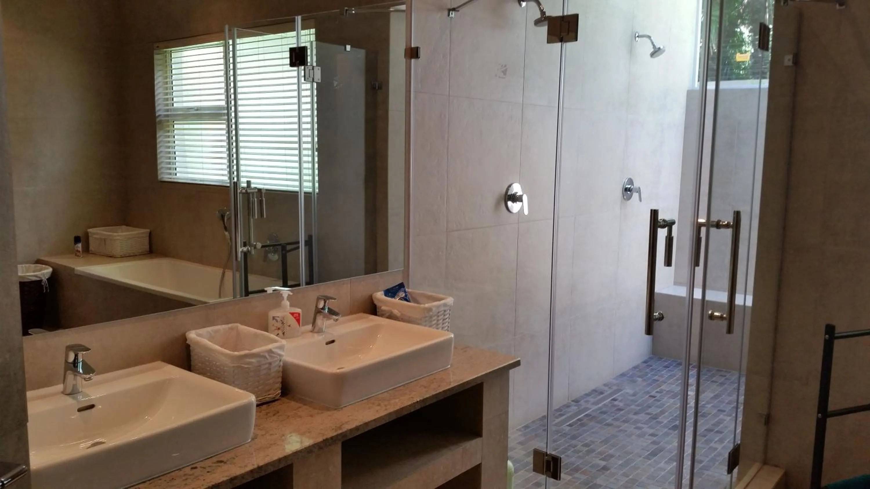Bathroom in 6 On Acacia