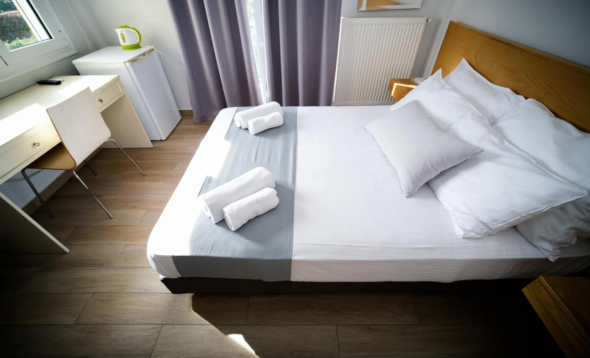 Budget Double Room - single occupancy in Sappho Studios