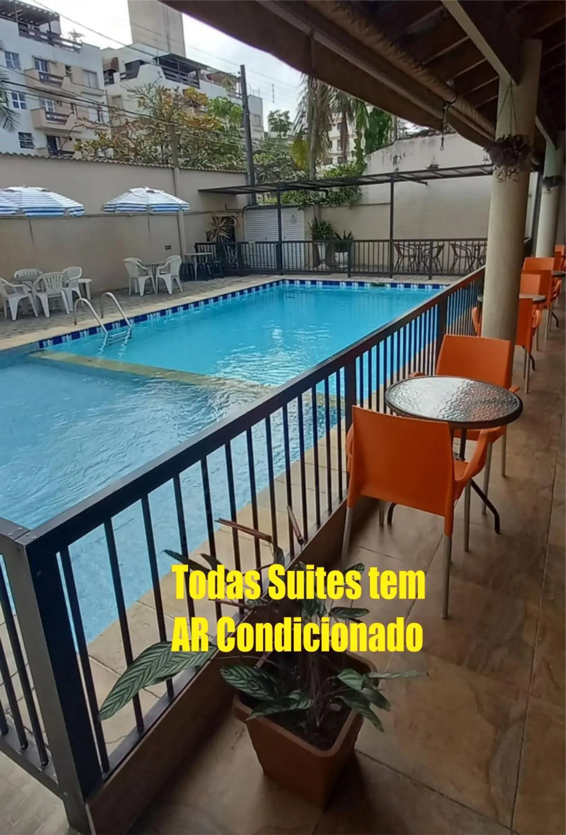 Pousada Parque Suites - Estacionamento e Piscina na Enseada Pousada Parque Suites - Estacionamento e Piscina na Enseada