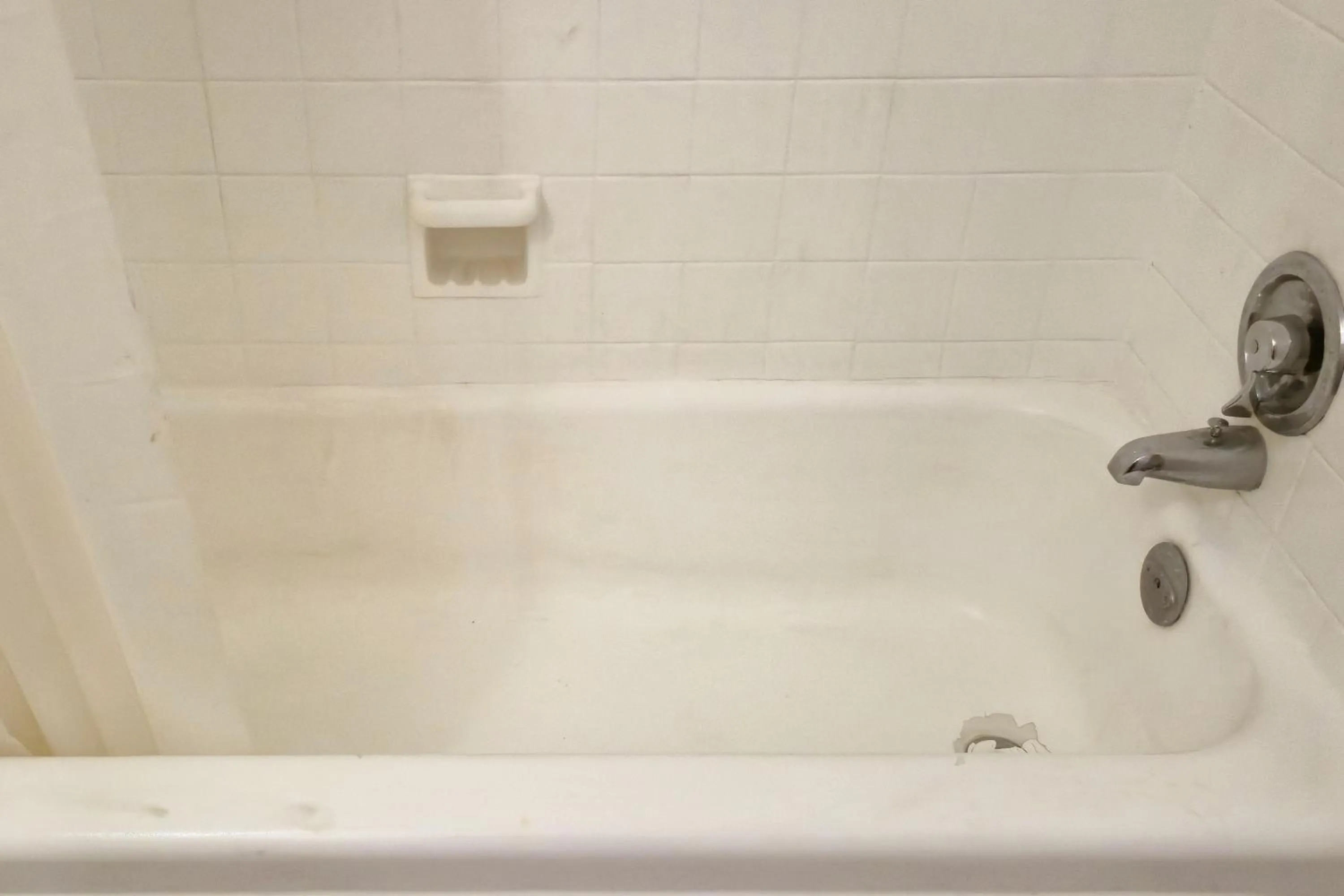 Bath in Way Side Inn by Hotel O Dallas near Fair Park Downtown