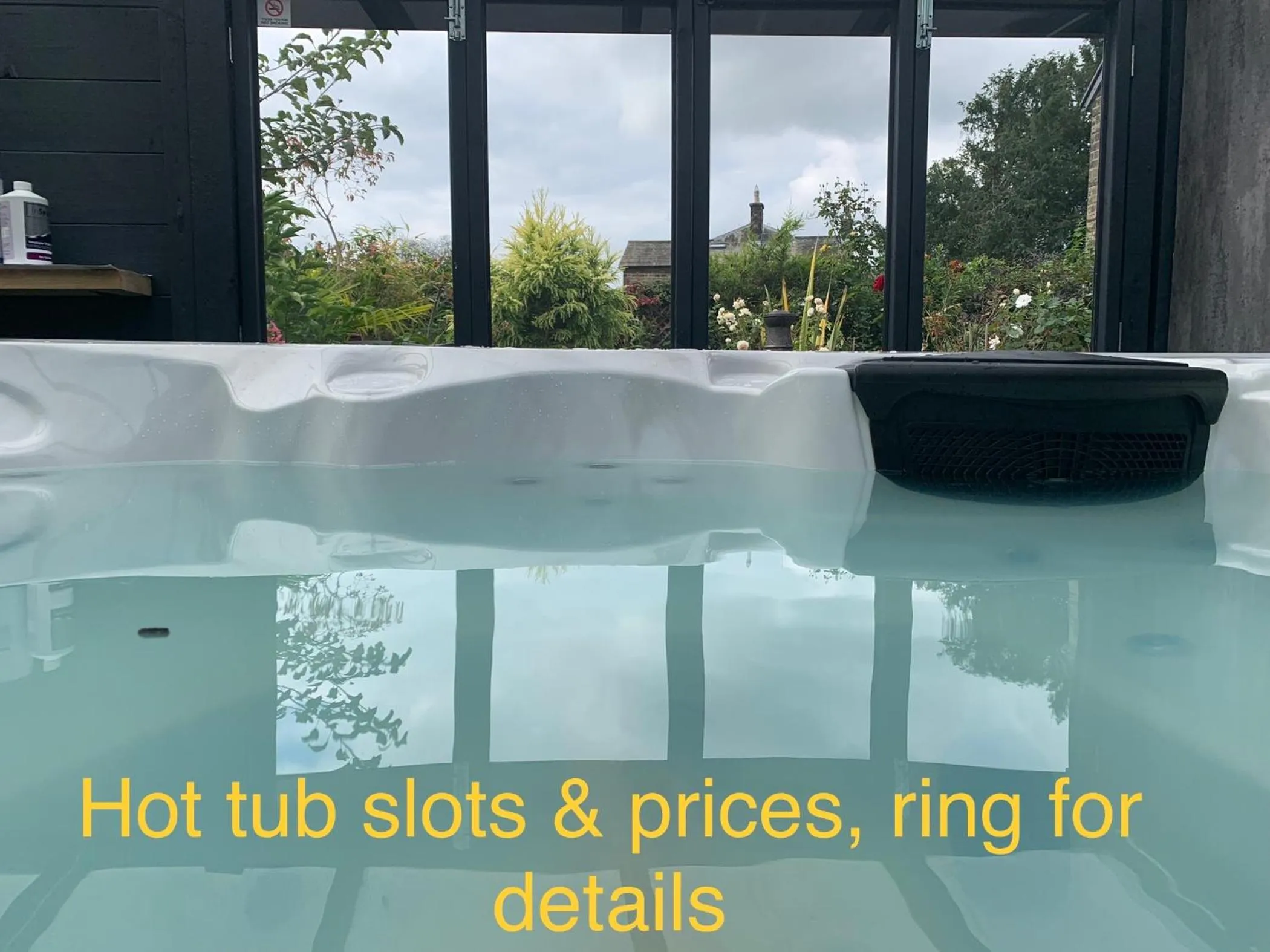 Hot Tub in Slayleigh B&B, Matlock