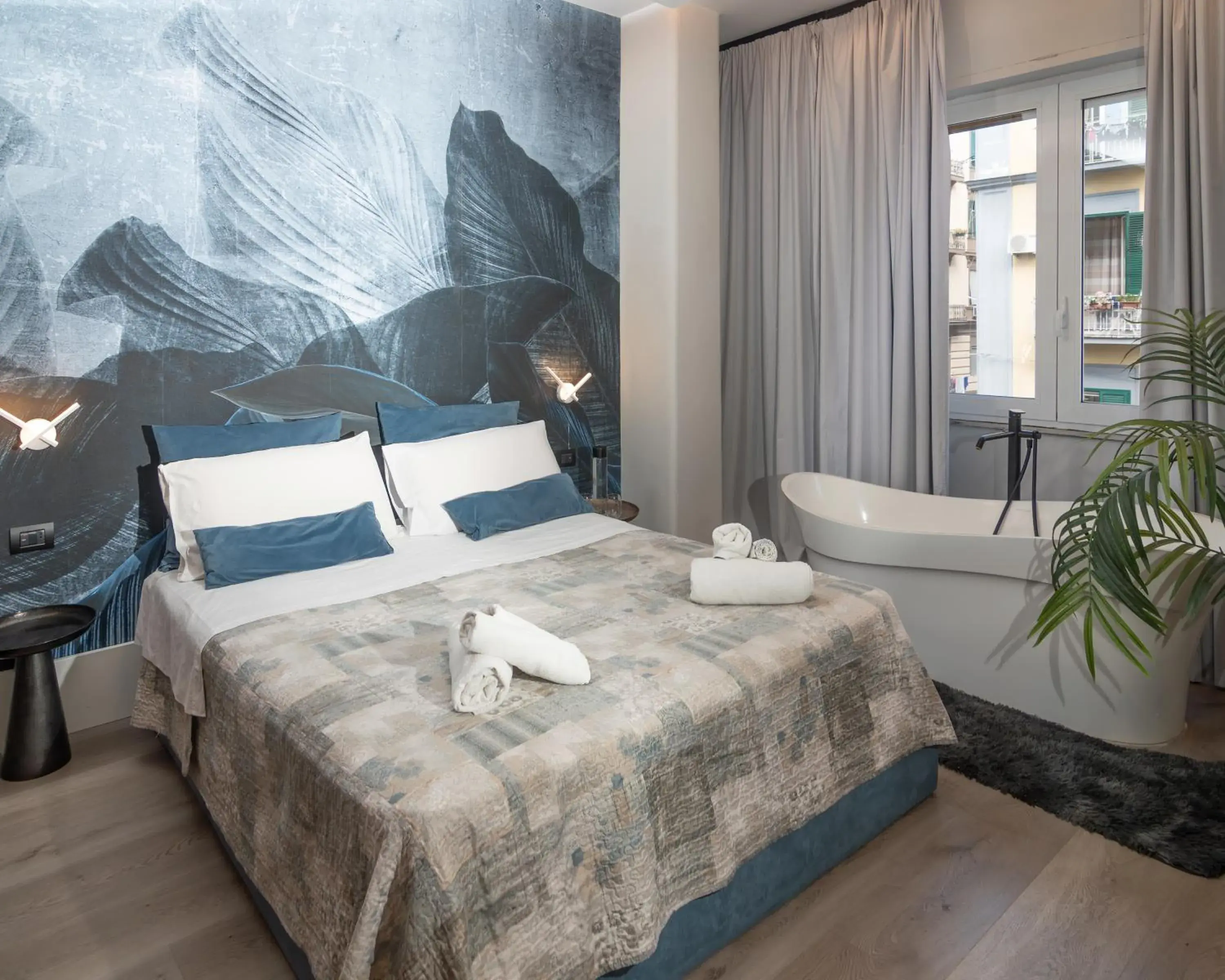 Superior King Room in VESUVIANUS Rooms and More Superior King Room in VESUVIANUS Rooms and More