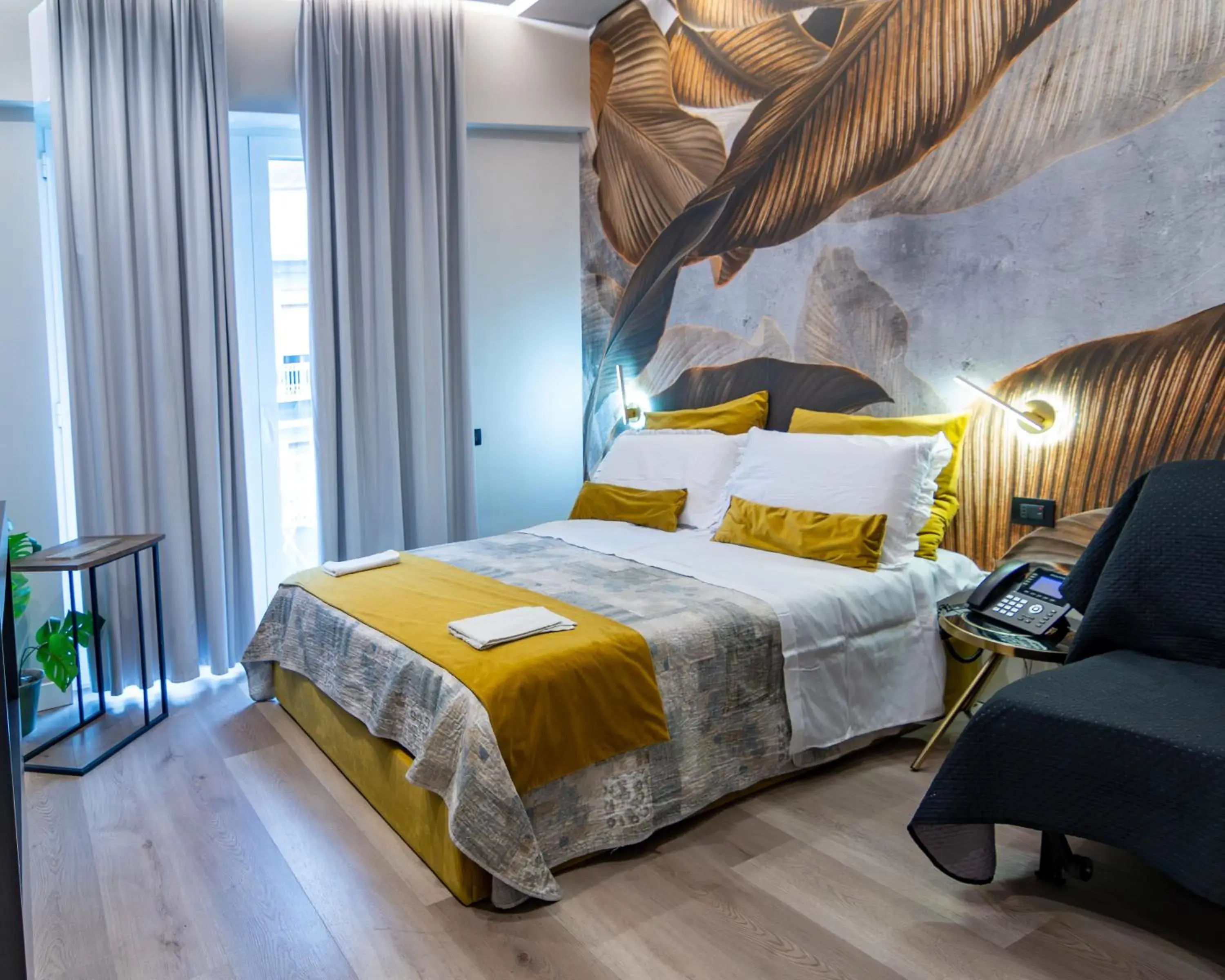 Standard King Room in VESUVIANUS Rooms and More Standard King Room in VESUVIANUS Rooms and More