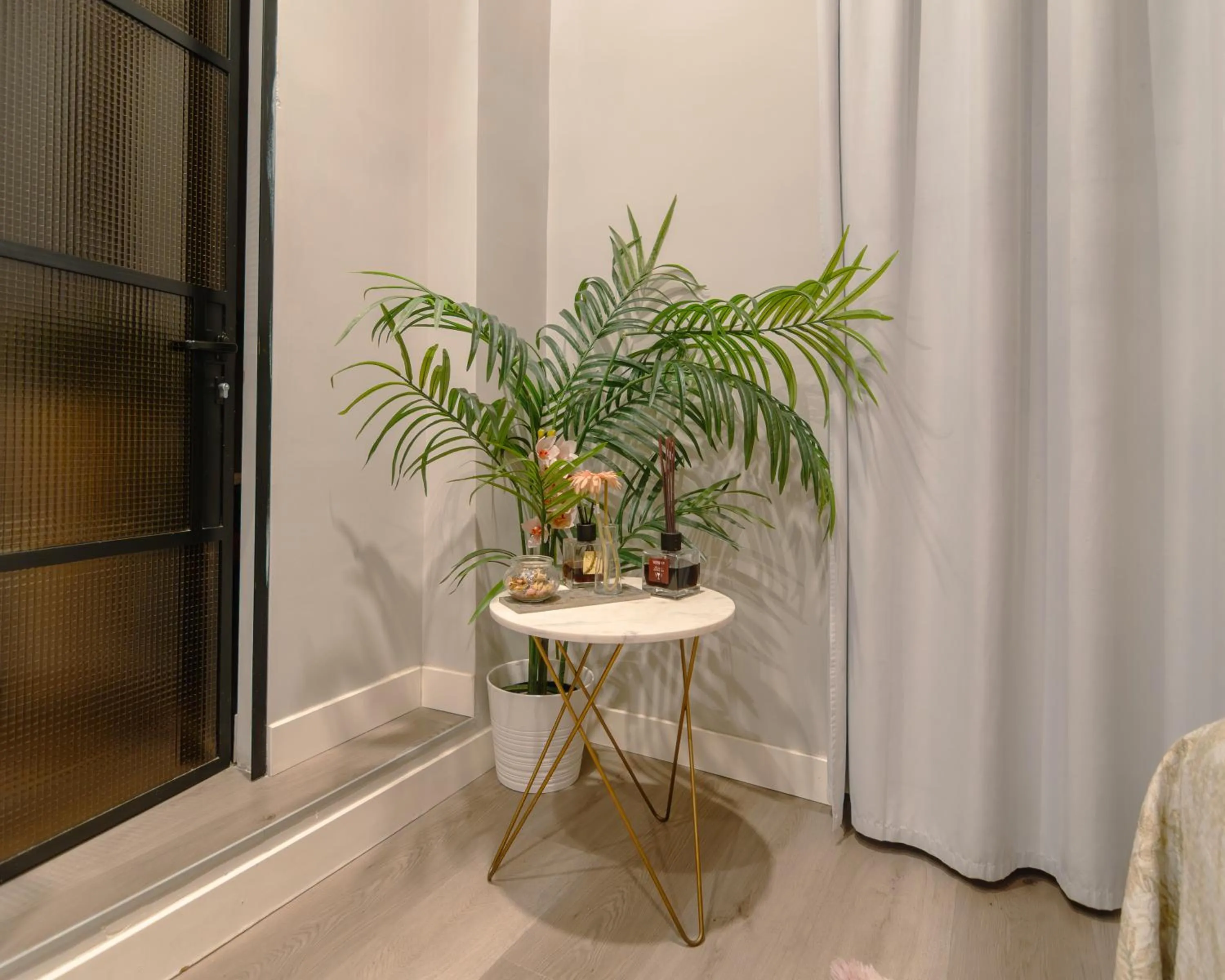 Floor plan in VESUVIANUS Rooms and More