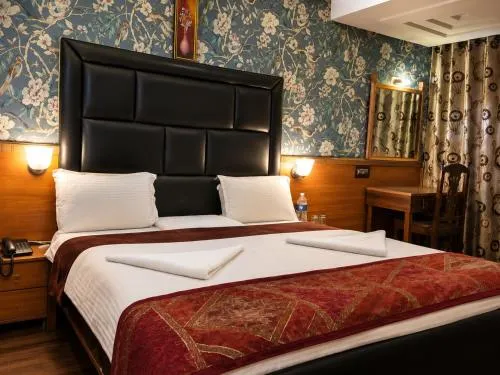 Hotel shah abbas