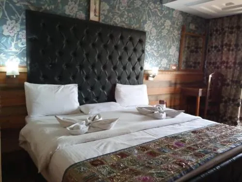 Hotel shah abbas