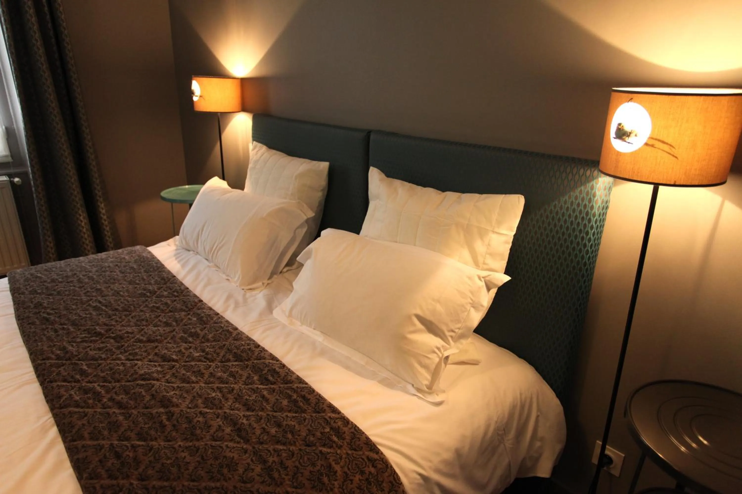 Bedroom, Bed in La Berjotine - Maison d'hôtes