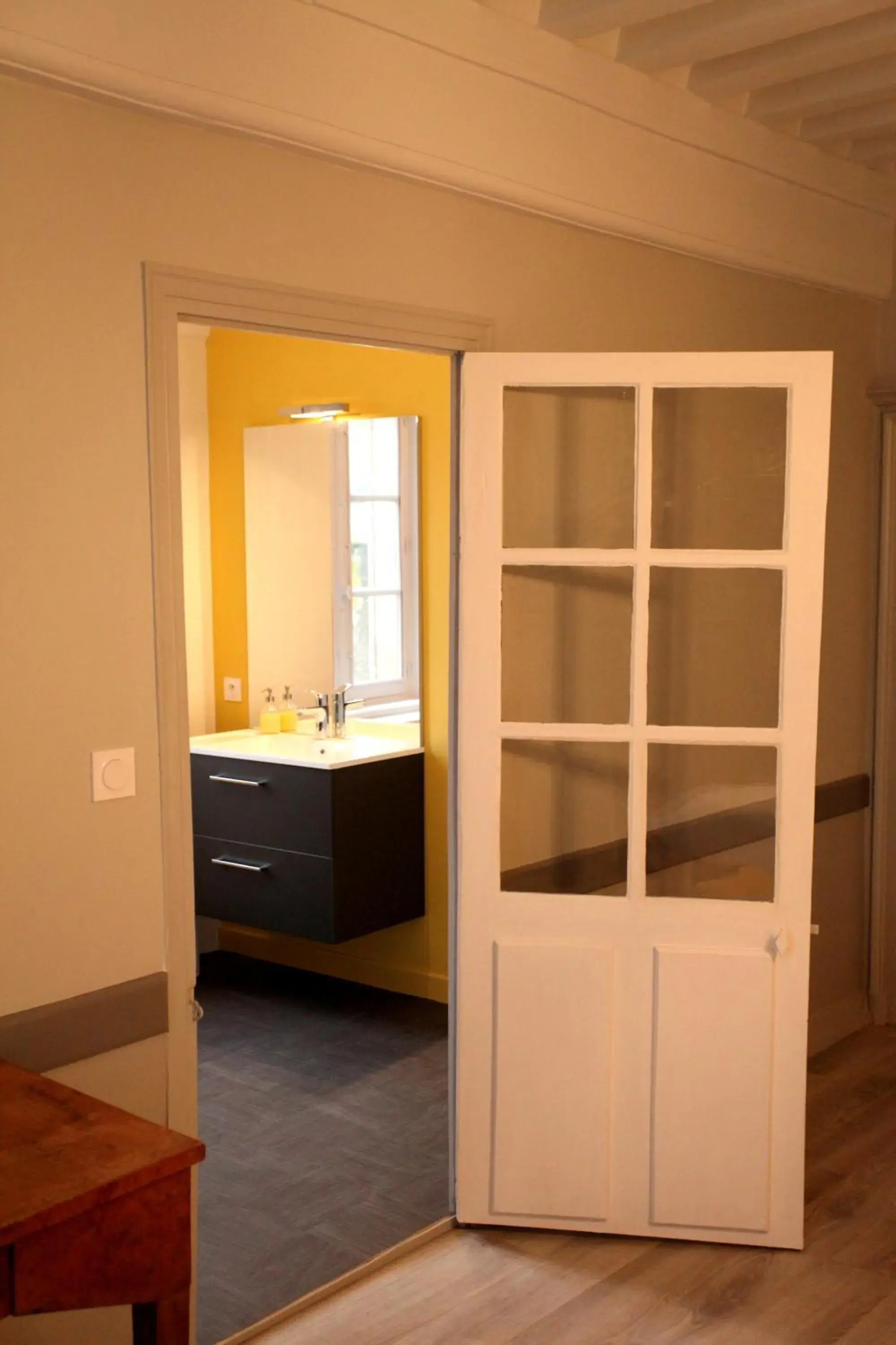 Double or Twin Room with Private External Bathroom in La Berjotine - Maison d'hôtes Double or Twin Room with Private External Bathroom in La Berjotine - Maison d'hôtes