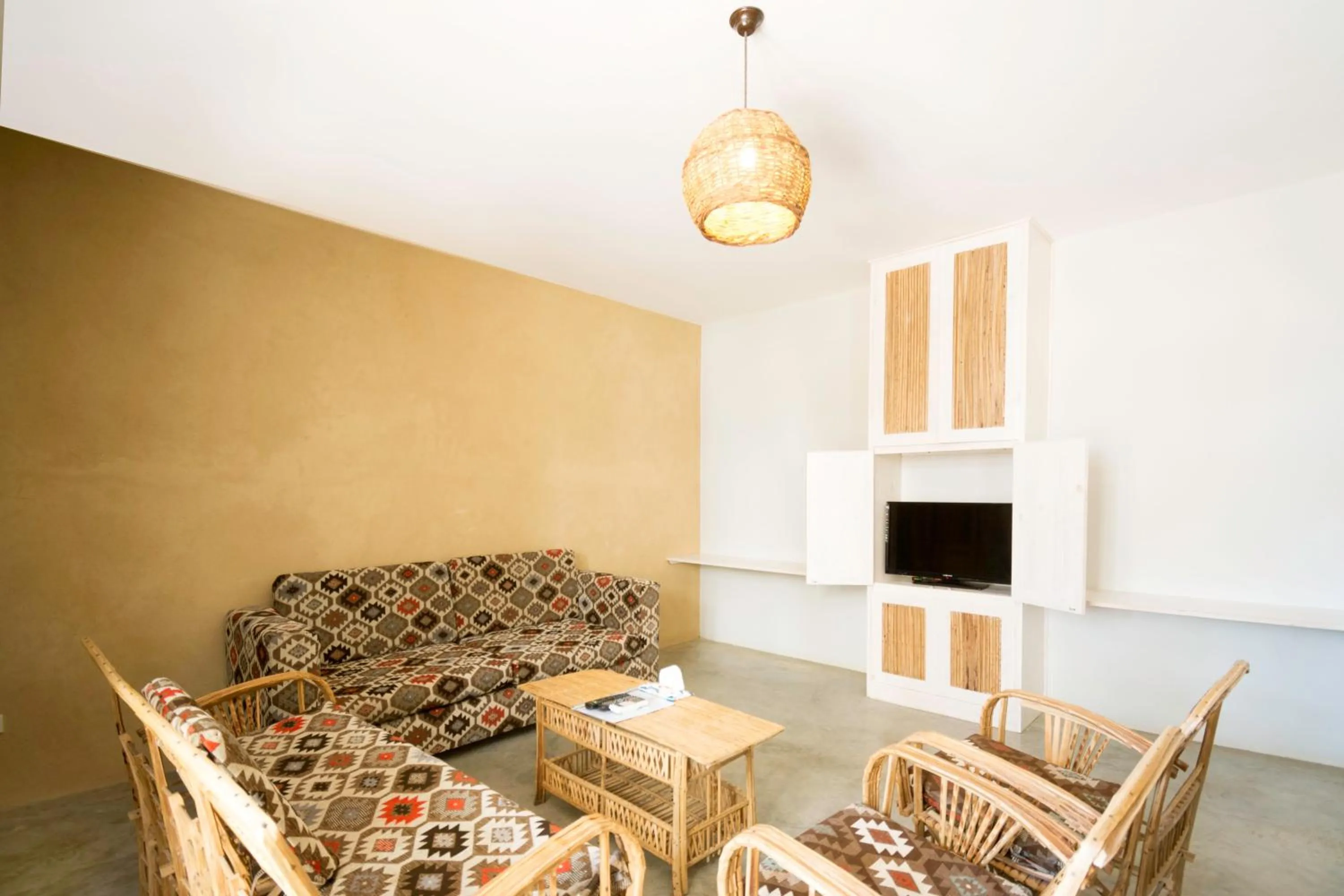 Communal lounge/ TV room in Dar Dahab