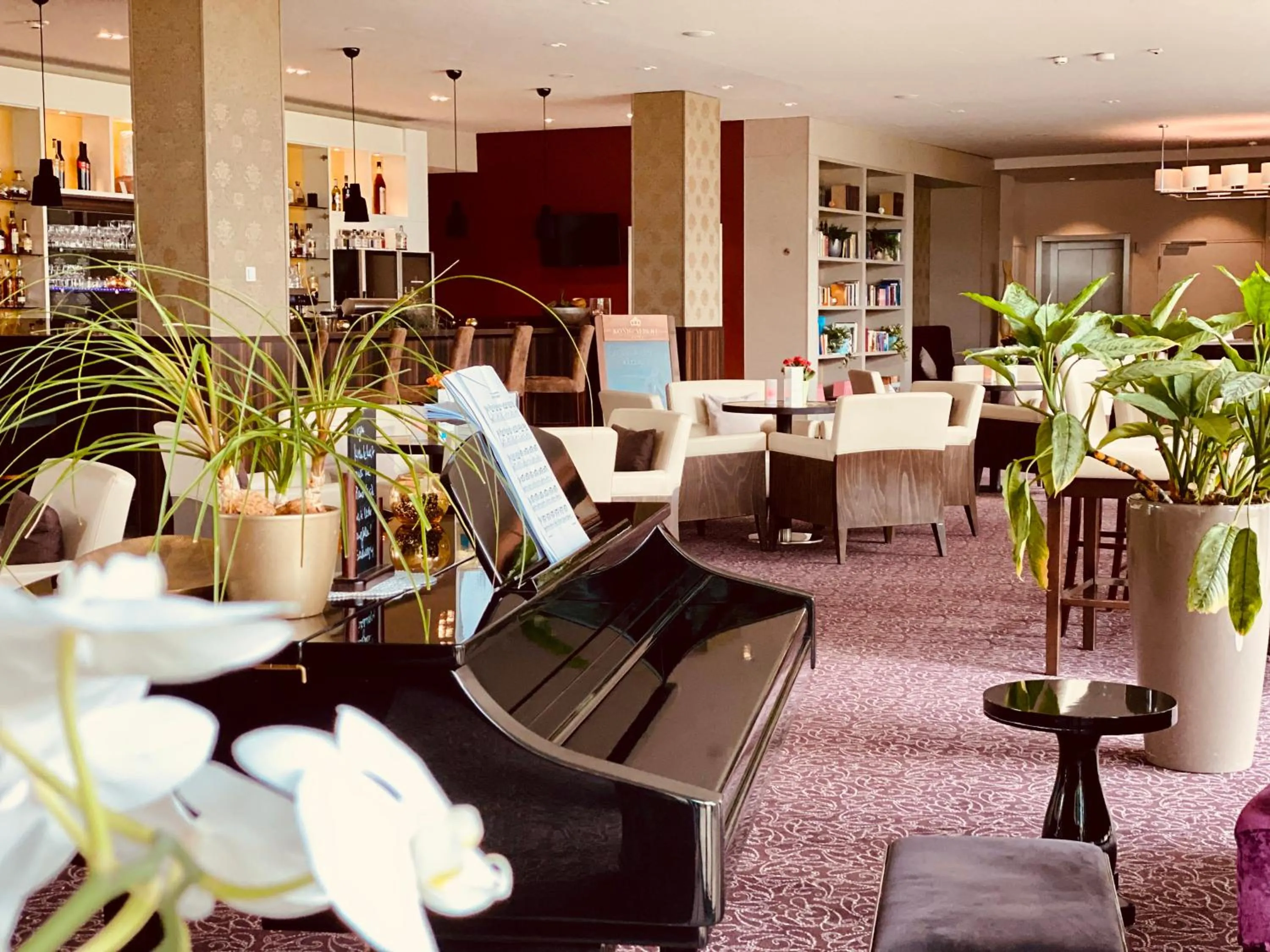 Lounge or bar in Hotel König Albert