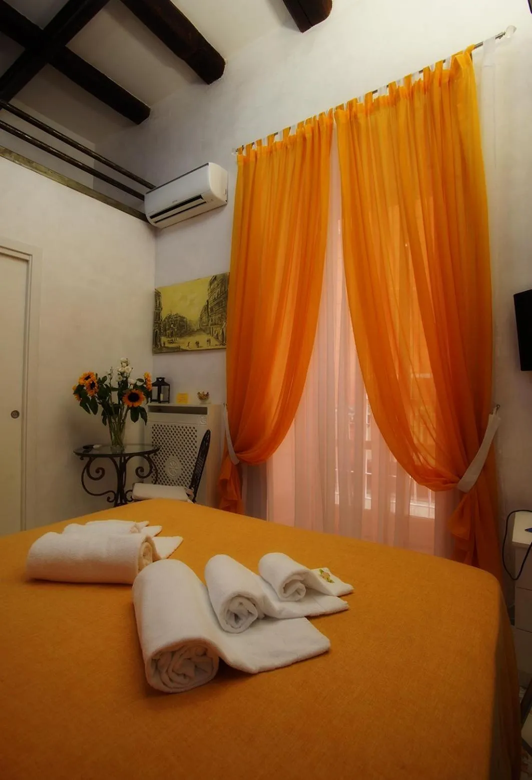 Bed in Le Vie Di Napoli B&B