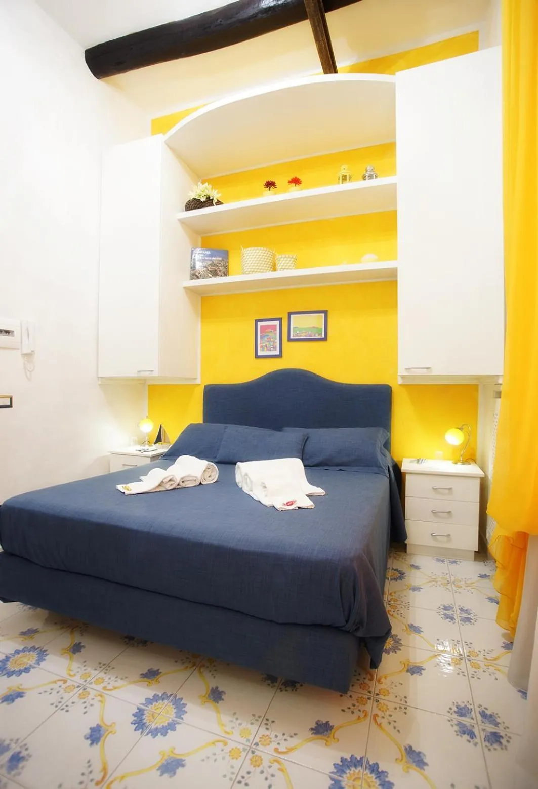 Bed in Le Vie Di Napoli B&B