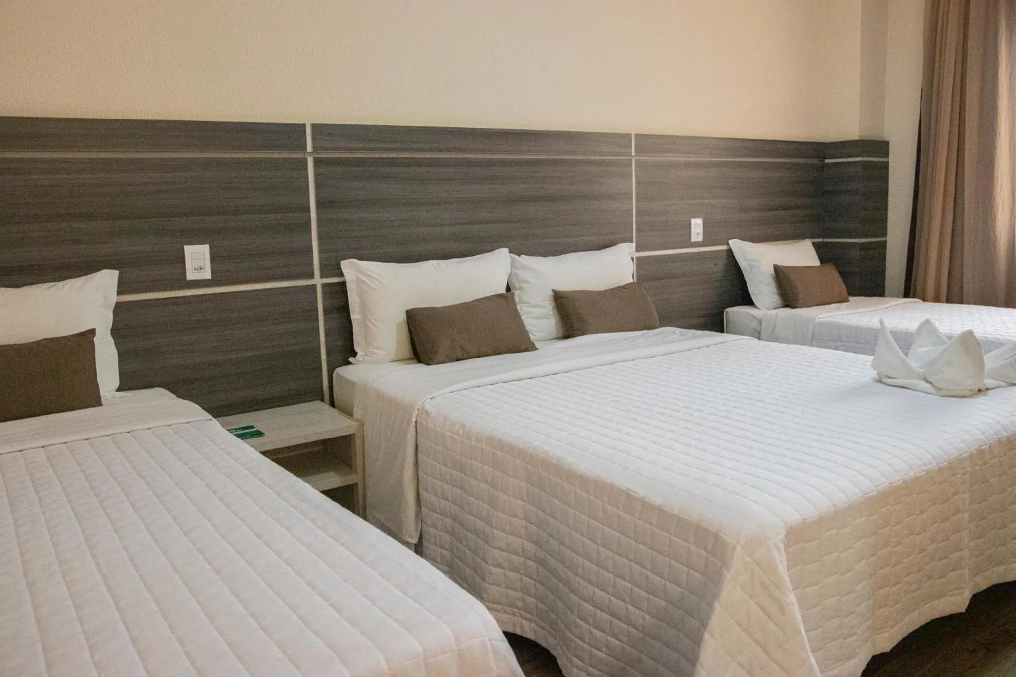 Bed in Garda Hotel