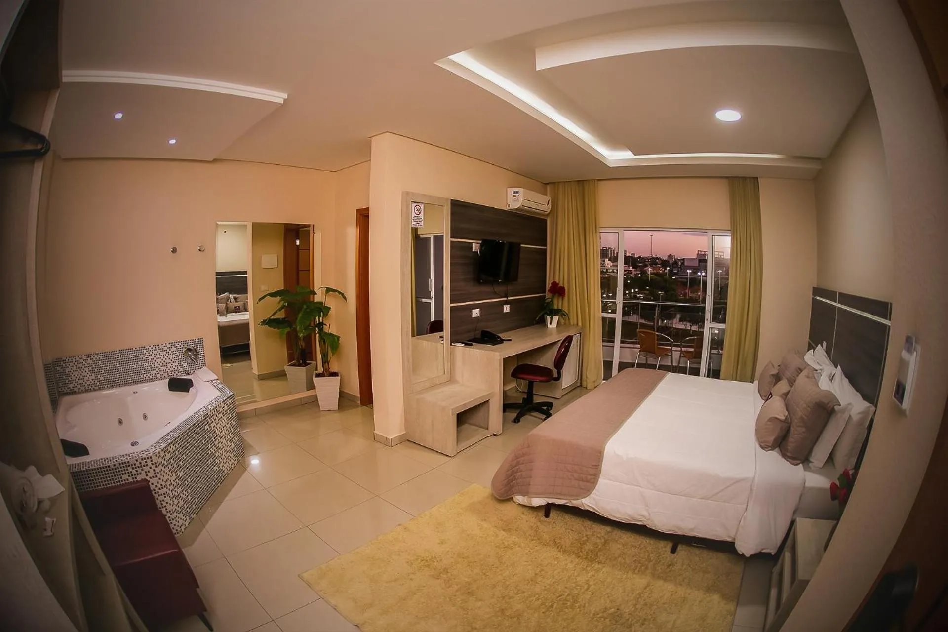 Bed in Garda Hotel