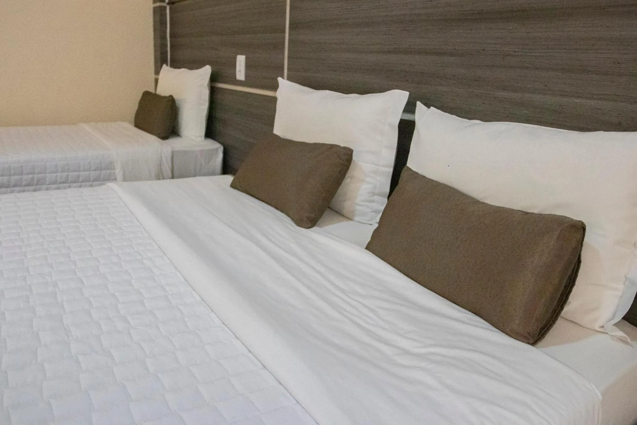Bed in Garda Hotel