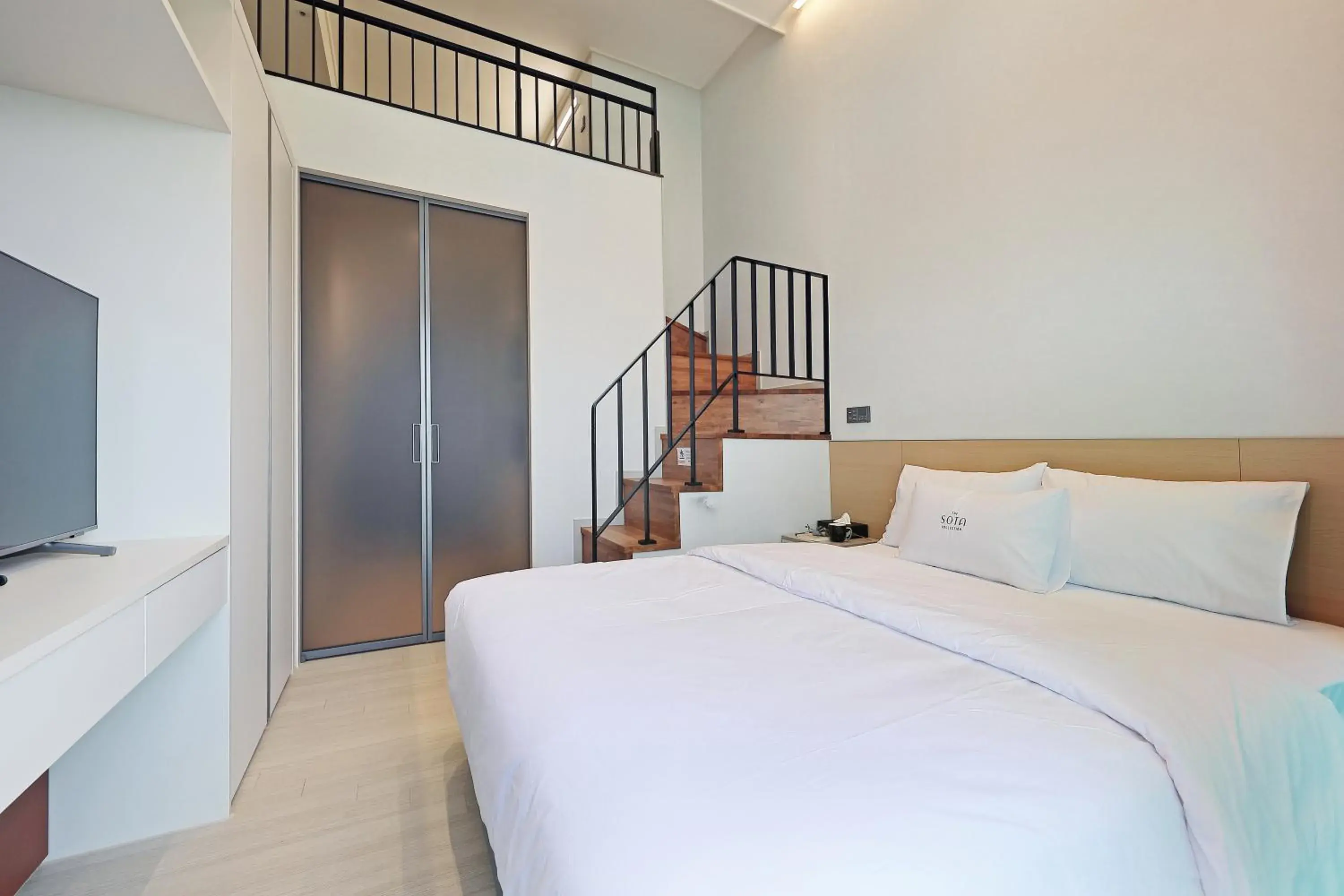 Decorative detail, Bed in Sota Suite Pyeongtaek Godeok branch Decorative detail, Bed in Sota Suite Pyeongtaek Godeok branch