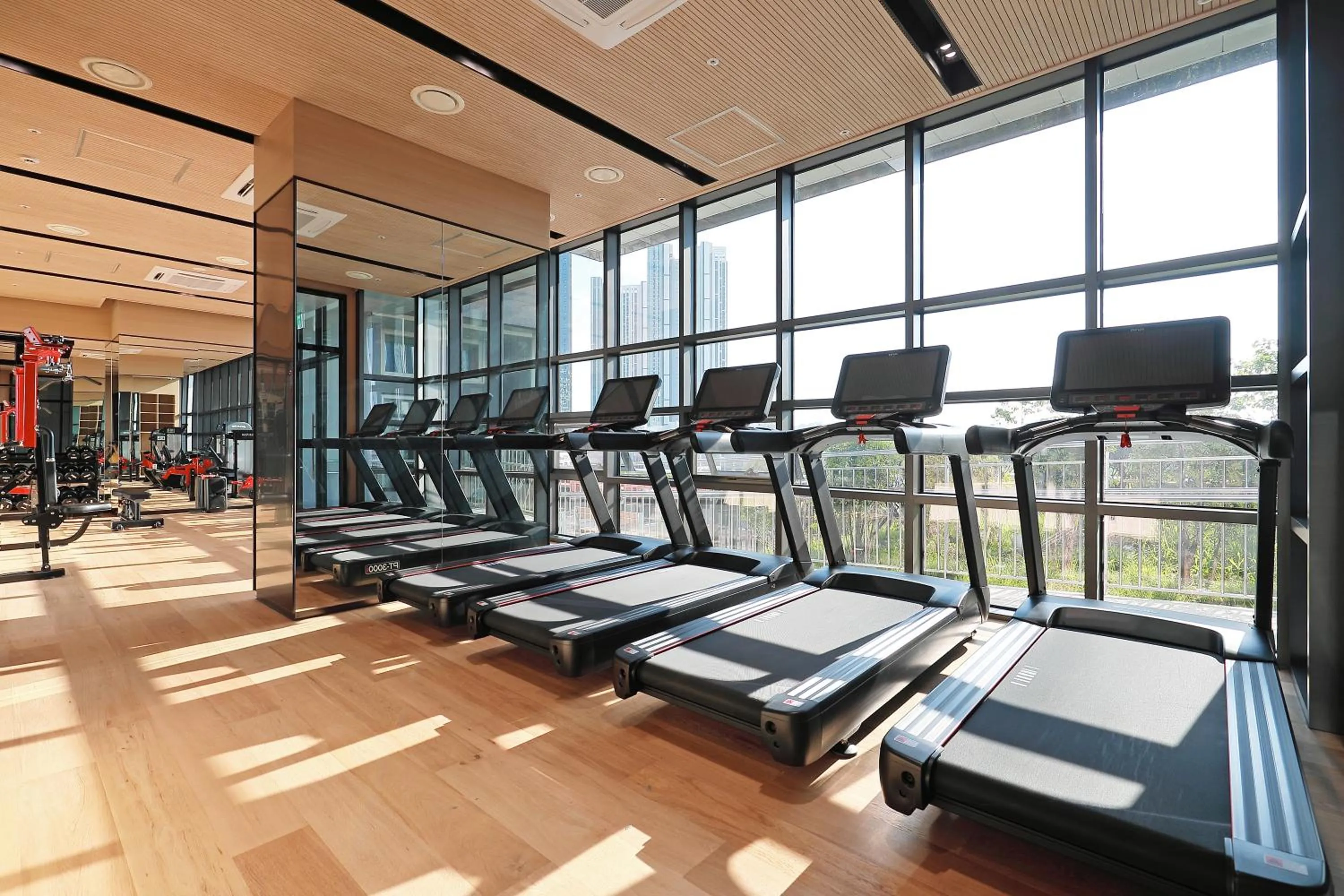 Fitness centre/facilities in Sota Suite Pyeongtaek Godeok branch
