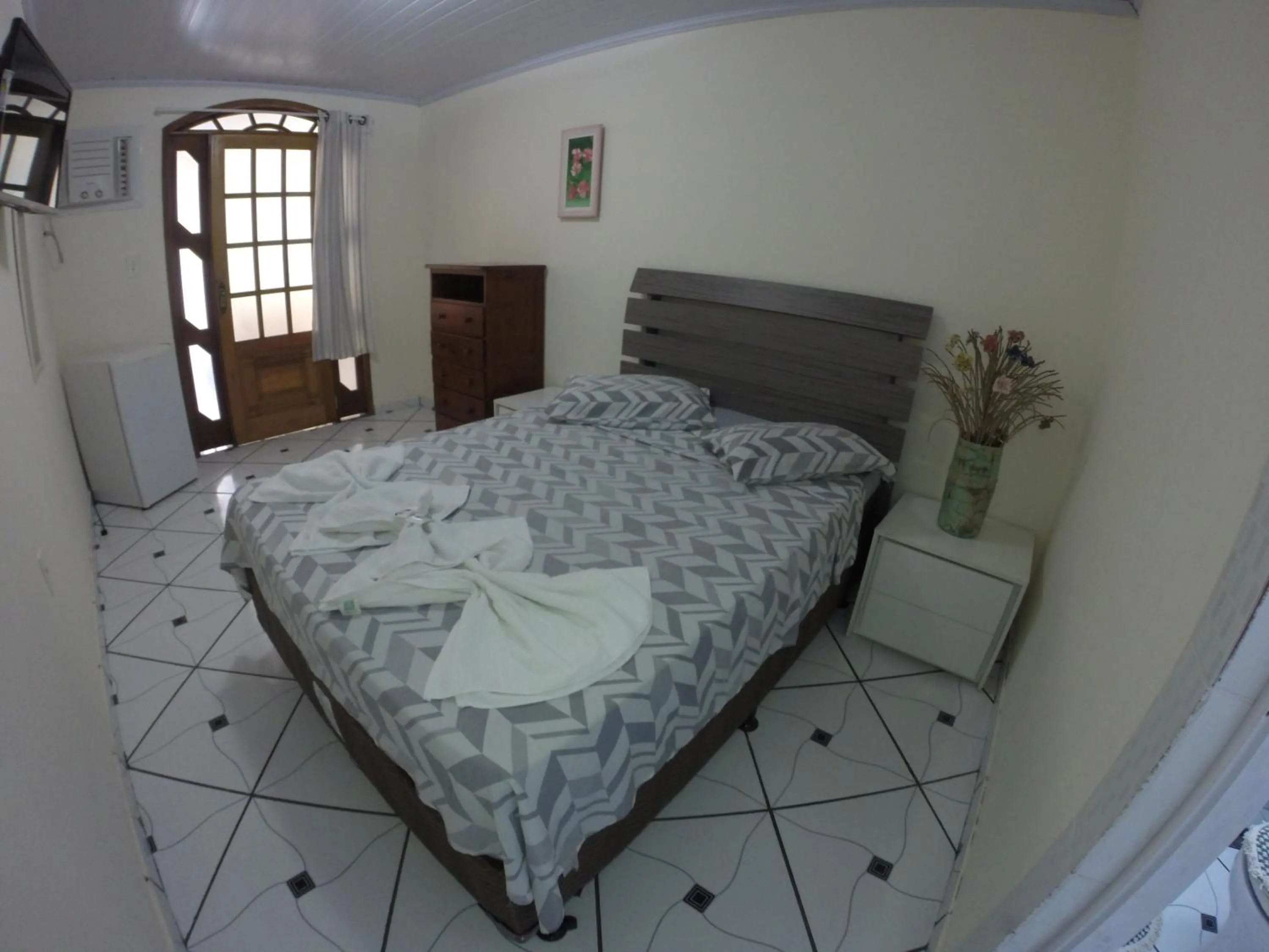 Standard Suite - single occupancy in Morada do Aventureiro