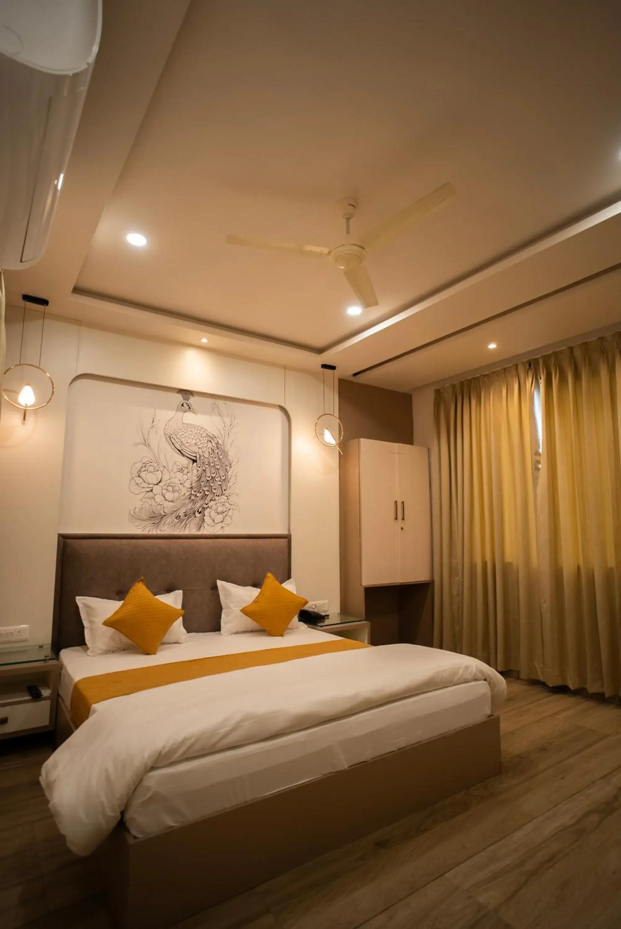 Bed in The White Roots Hotel Bed in The White Roots Hotel