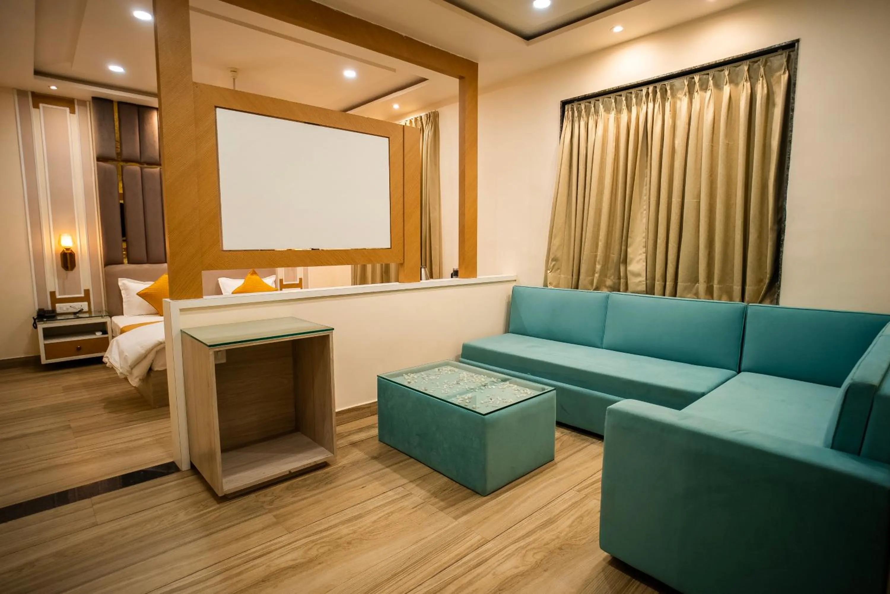 Living room in The White Roots Hotel