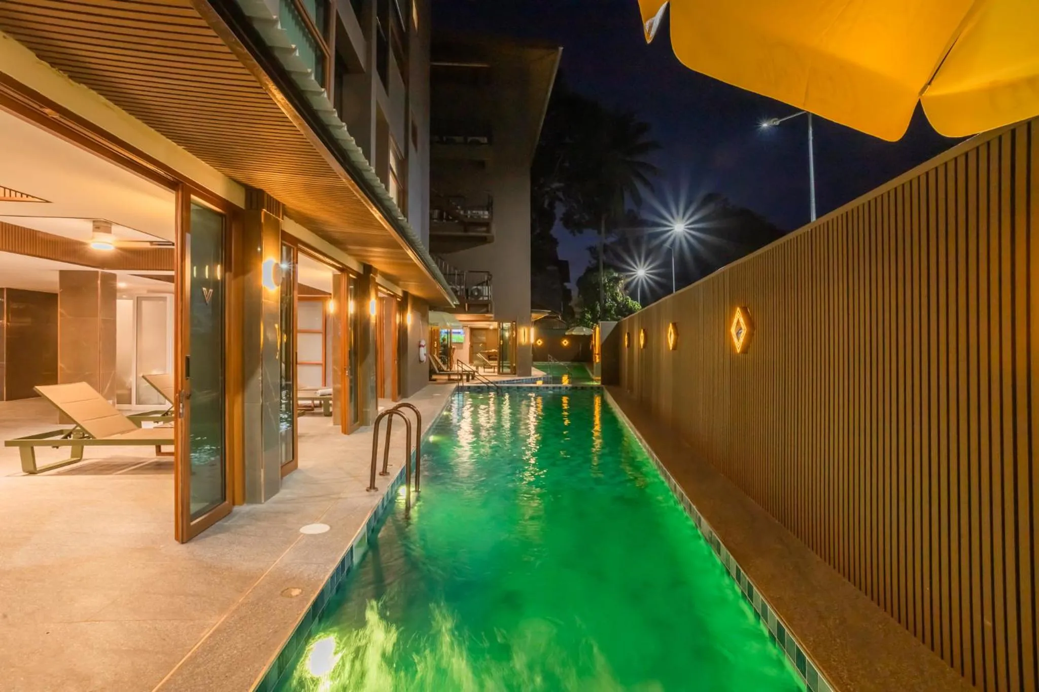 Swimming pool in Syama V Beachfront Resort Ao Nang Krabi, Aspira Collection - Adults Only