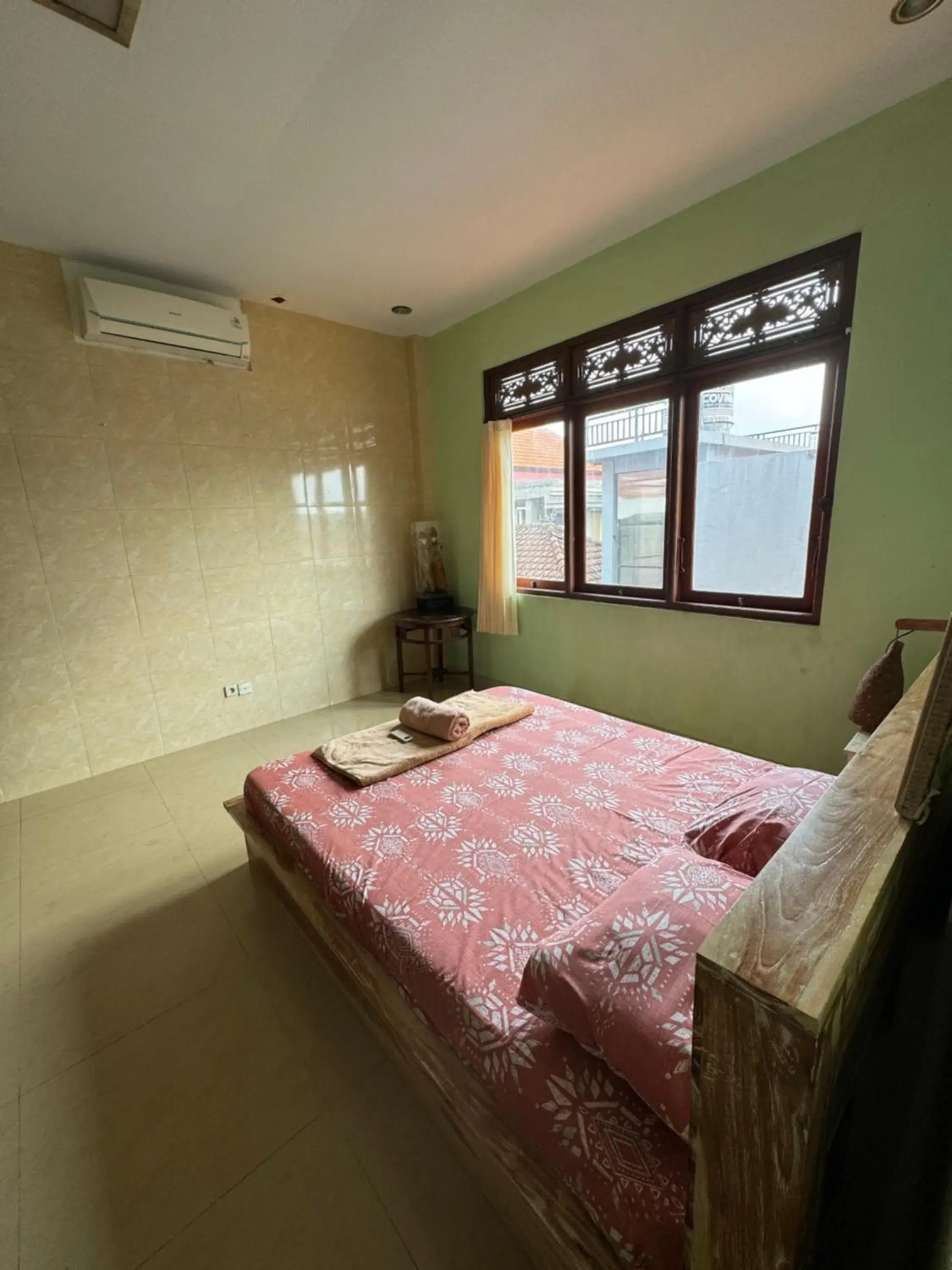 Photo of the whole room, Bed in Ode Hostel