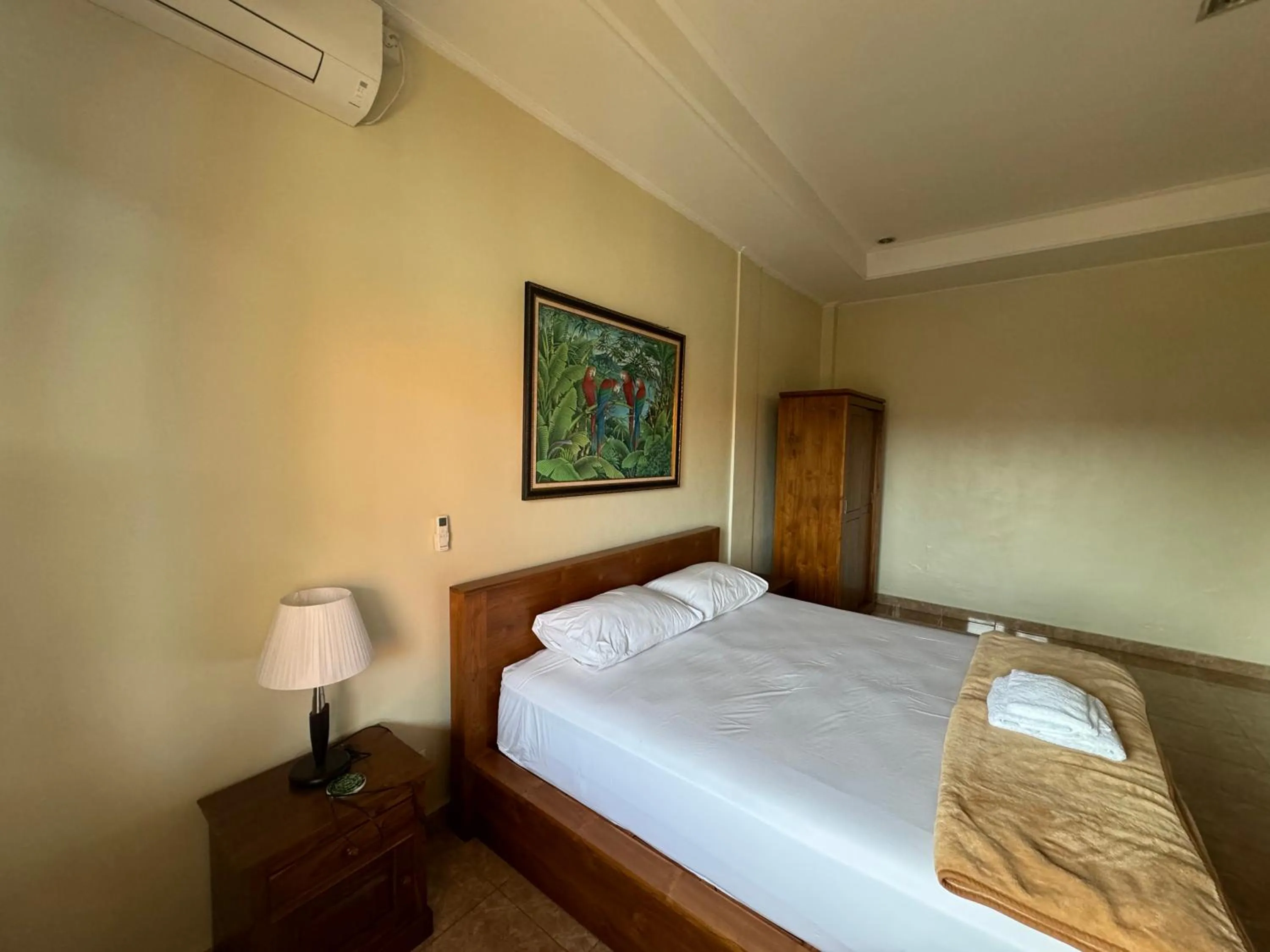 Photo of the whole room, Bed in Ode Hostel