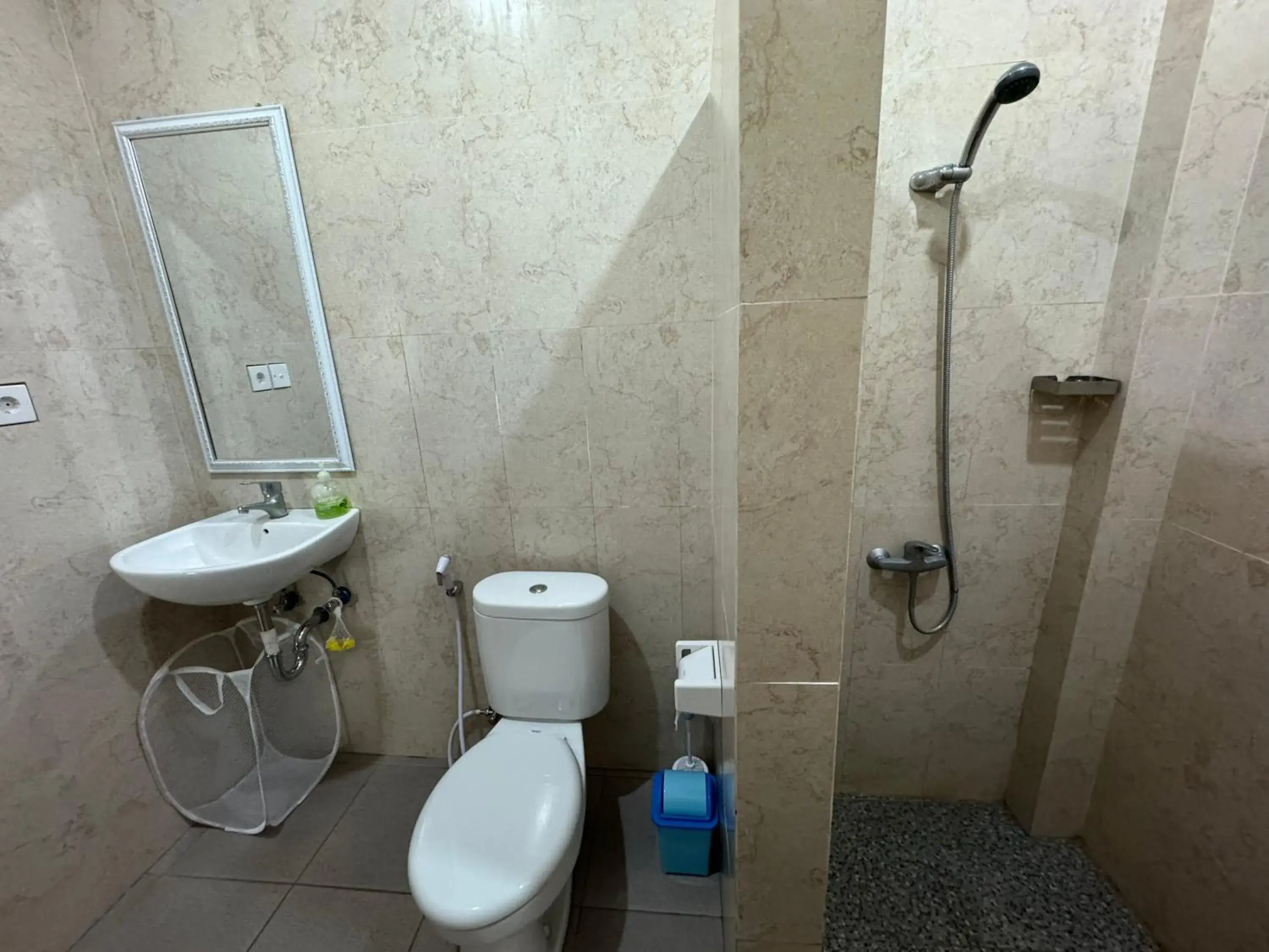 Shower, Bathroom in Ode Hostel