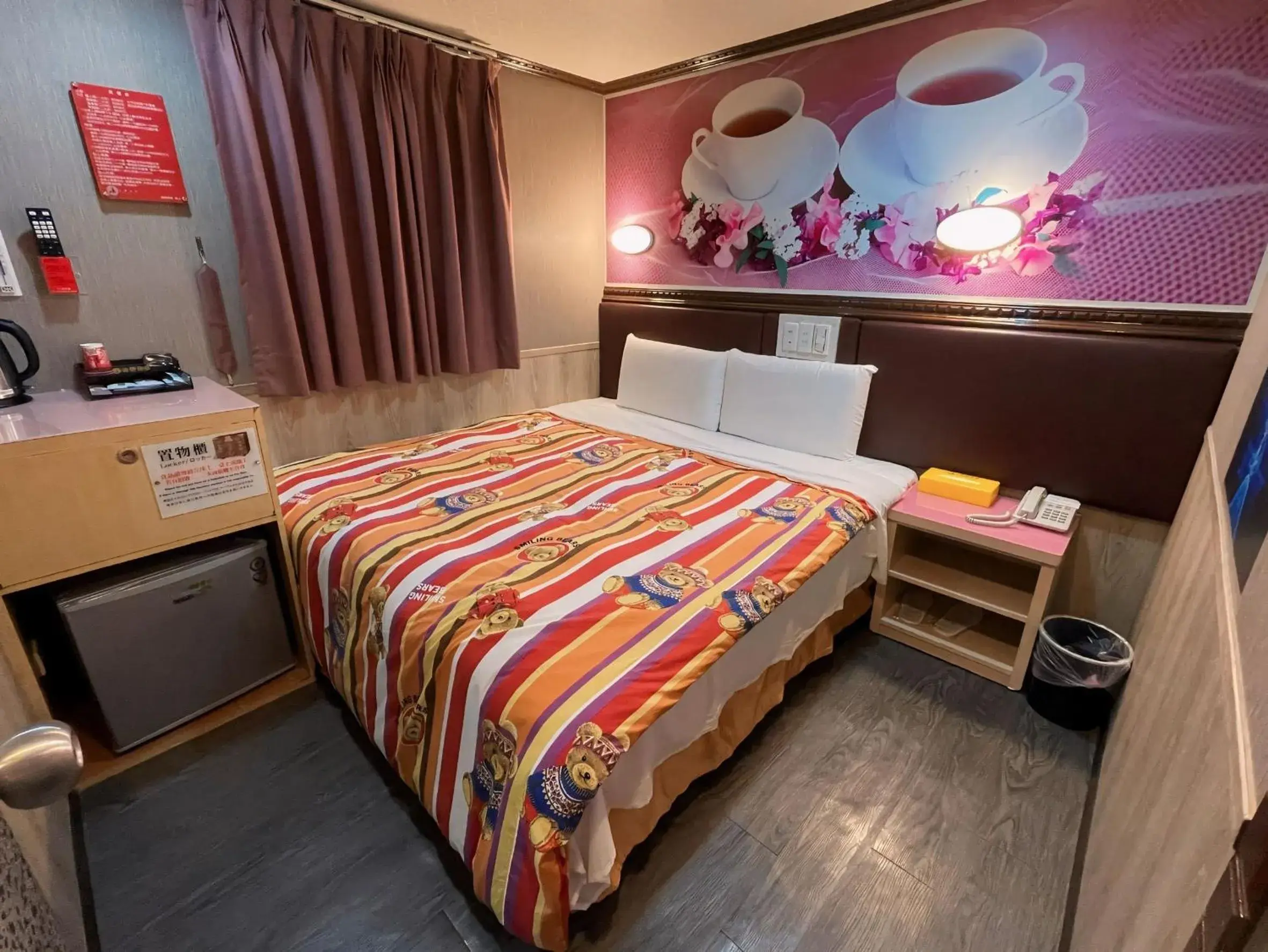 Run of House in Dealer Hotel Run of House in Dealer Hotel