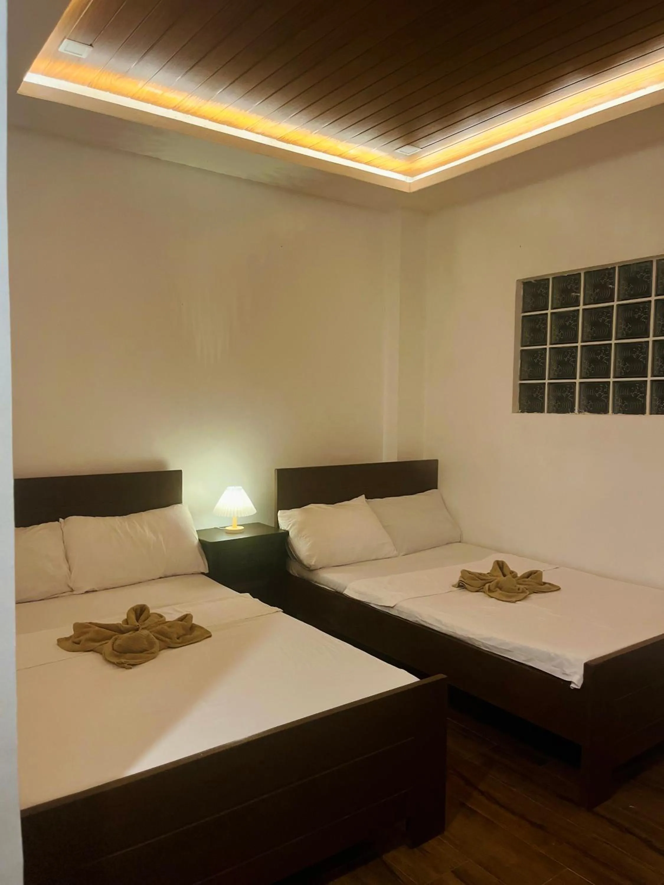 Bedroom, Bed in Jezette's Inn