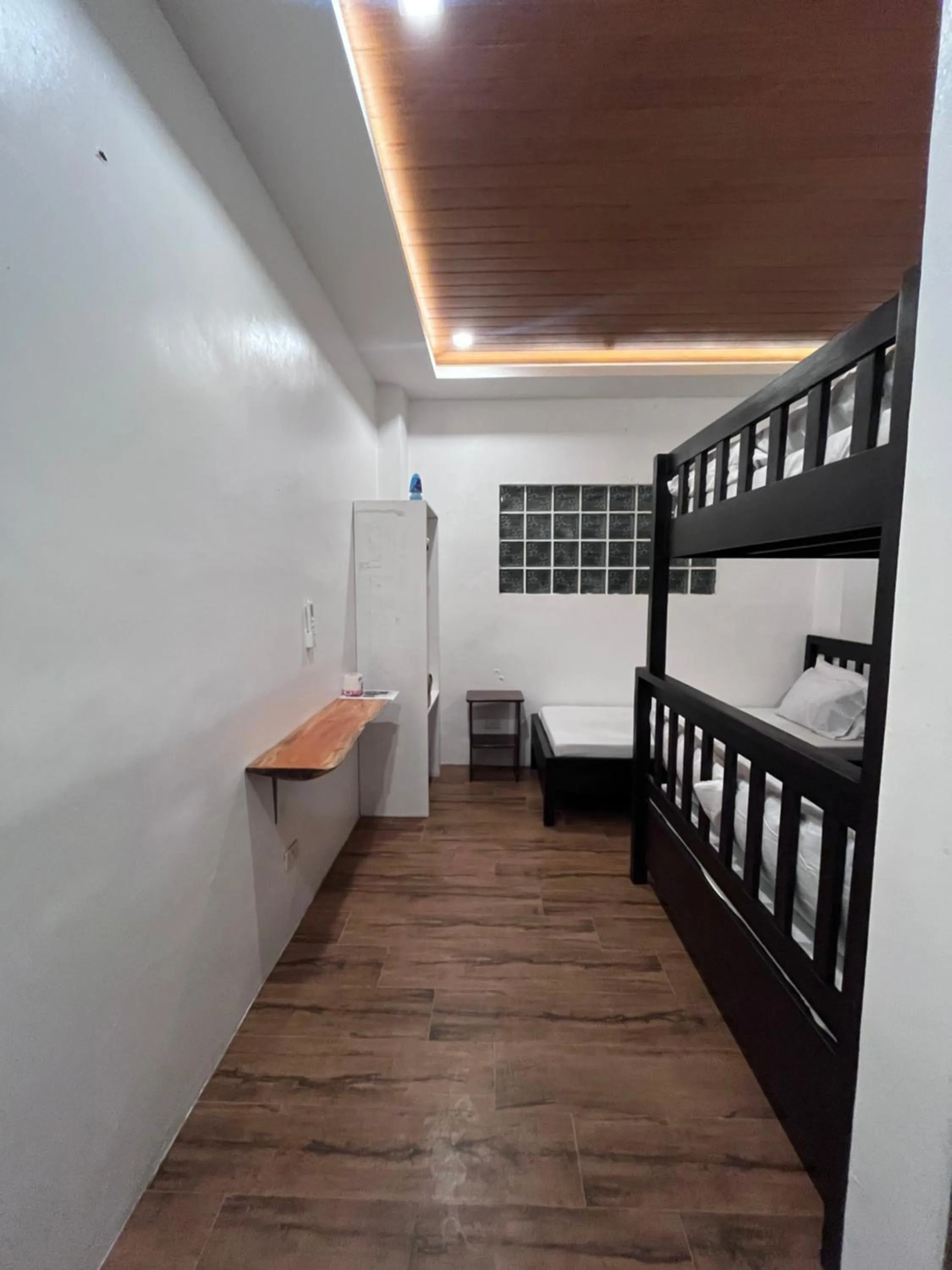 bunk bed, Bed in Jezette's Inn