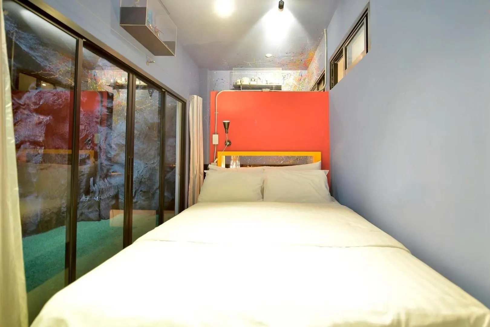 Photo of the whole room, Bed in Collection O Jasaen Stylish Unique Hotel