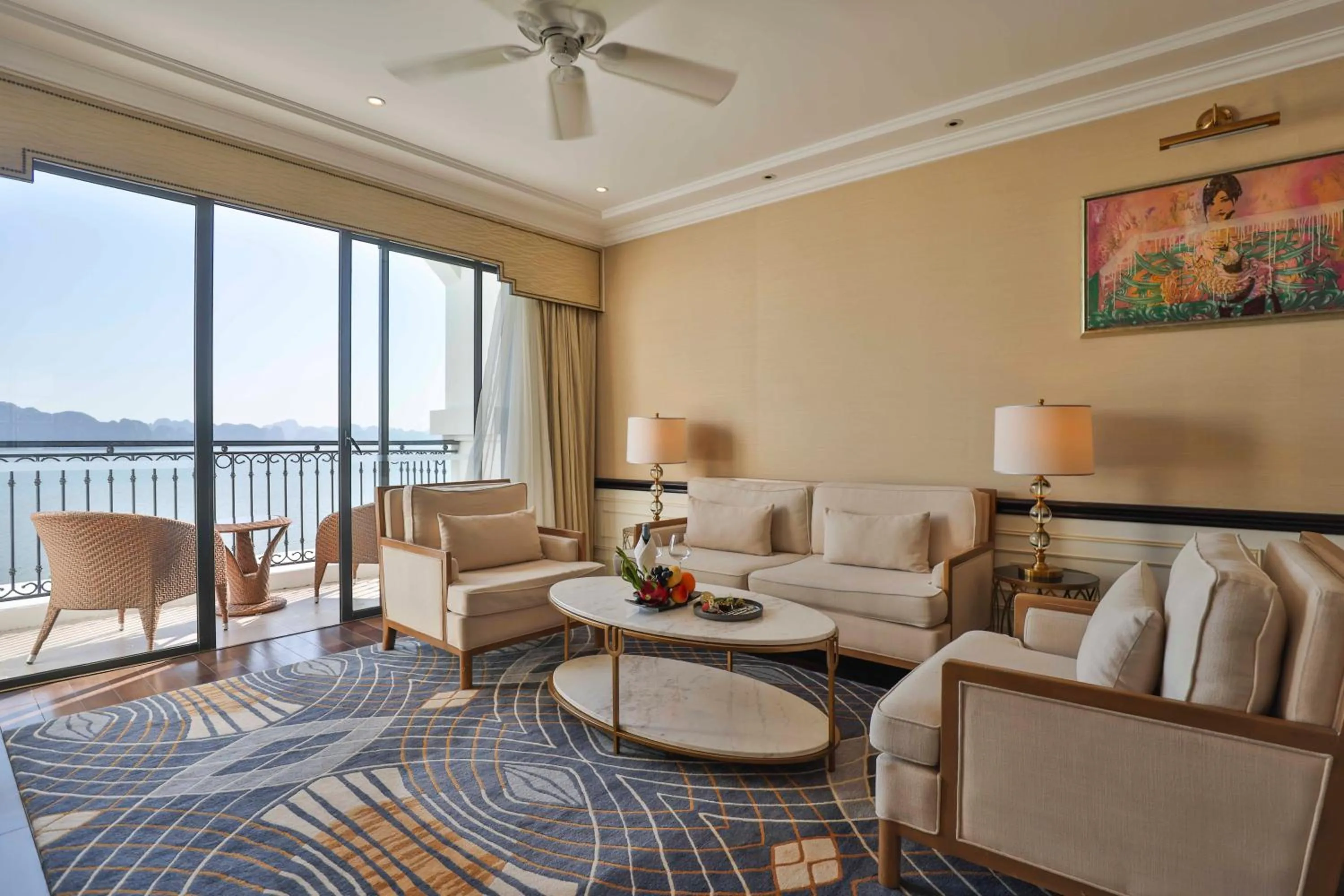 Living room in Vinpearl Resort & Spa Ha Long