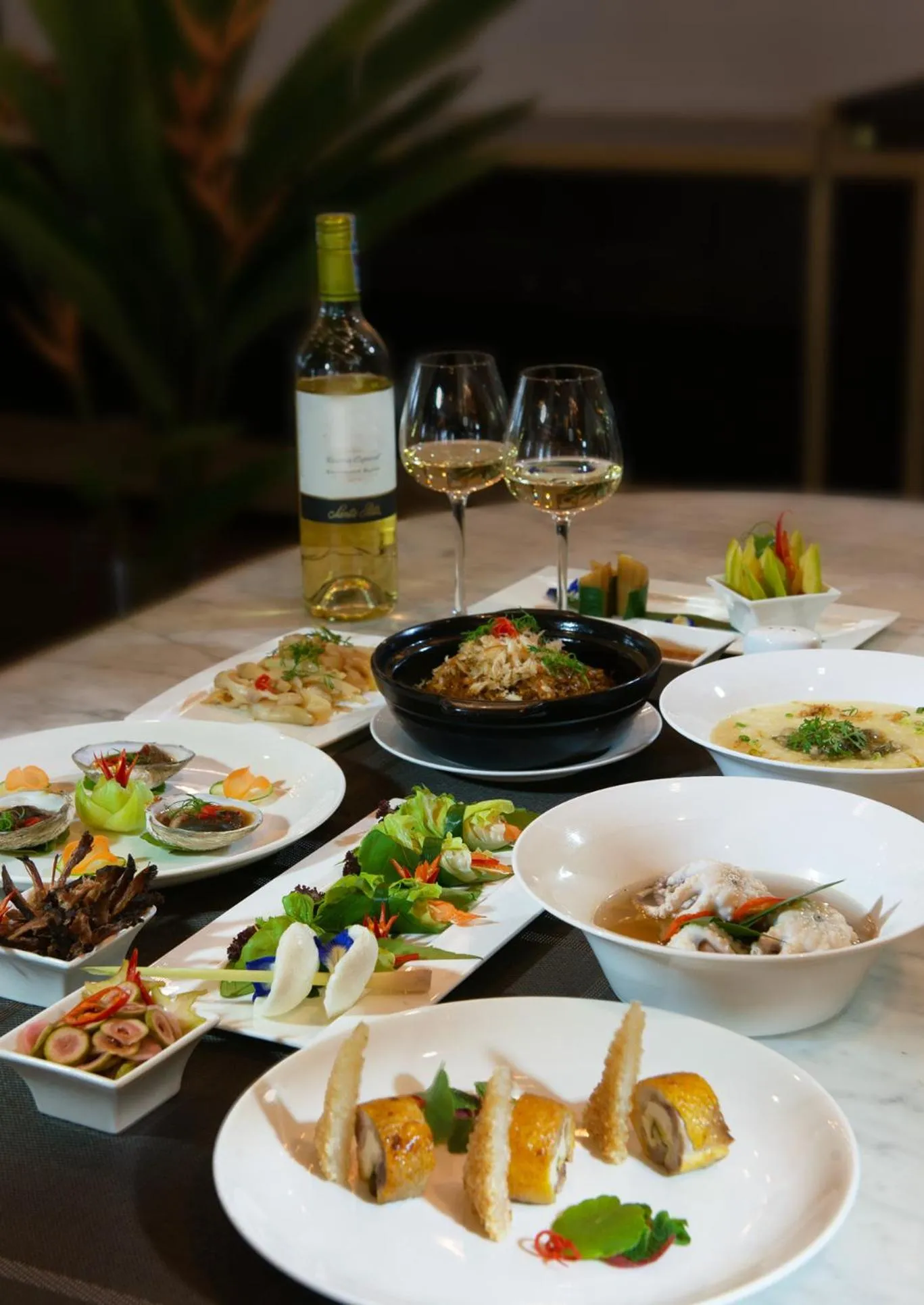 Food in Vinpearl Resort & Spa Ha Long