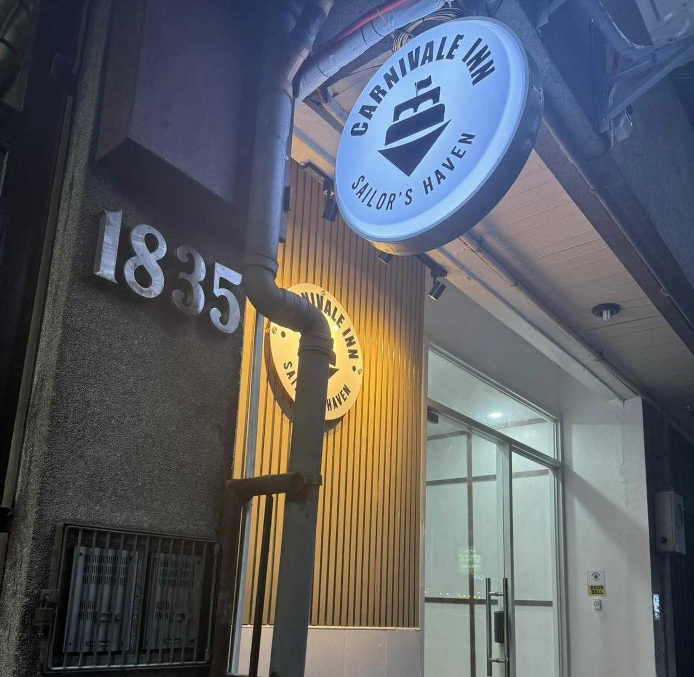 Facade/entrance in OYO 1155 Carnivale Inn