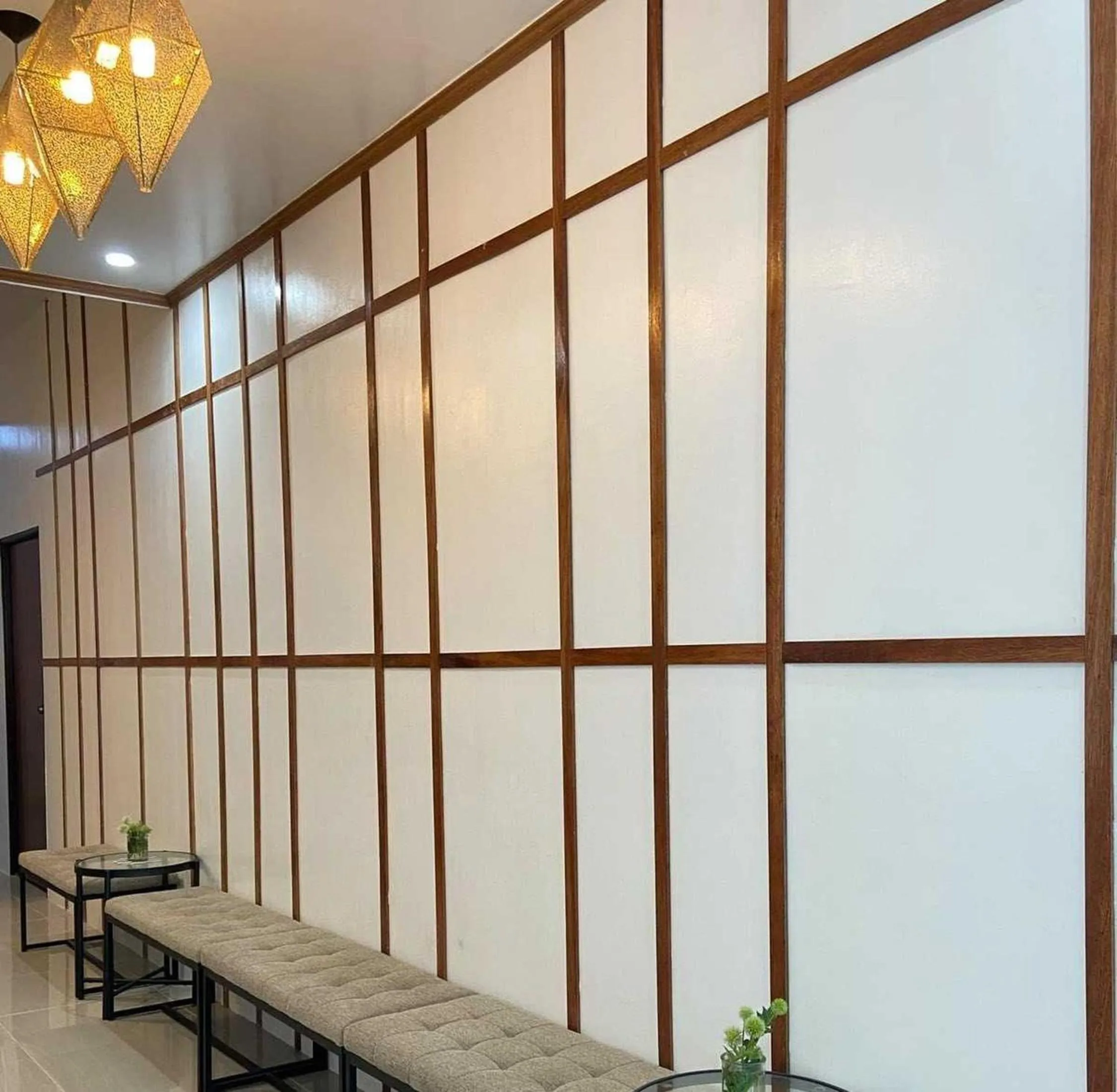 Area and facilities in OYO 1155 Carnivale Inn