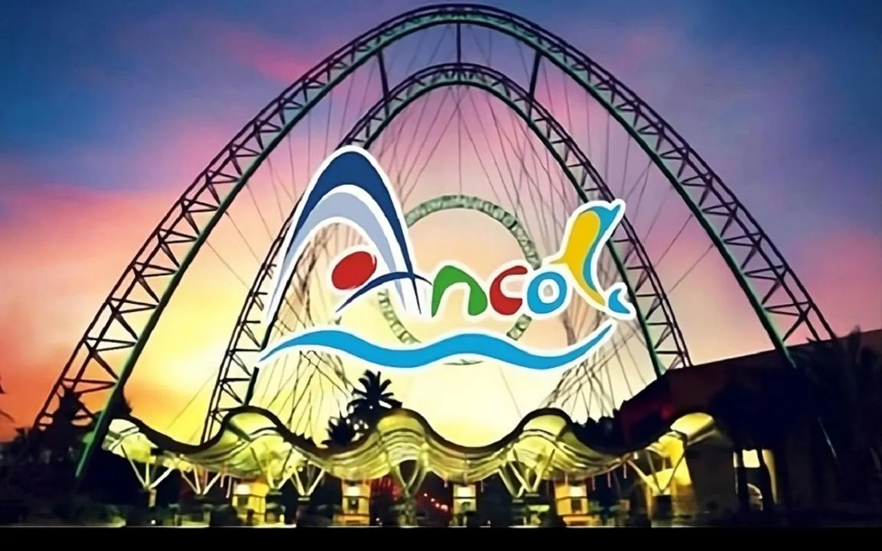 Nearby landmark in Olympic Hotel