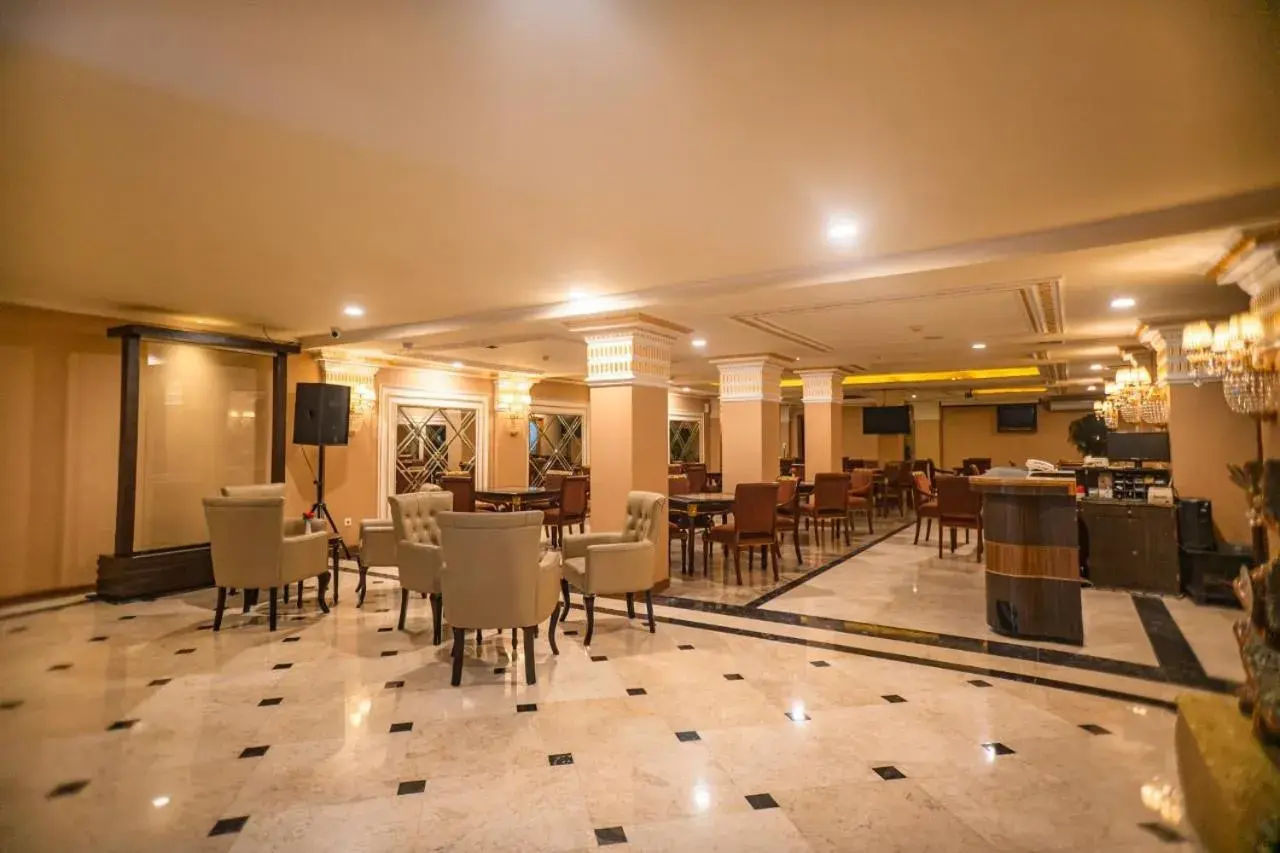 Restaurant/places to eat in Olympic Hotel Restaurant/places to eat in Olympic Hotel