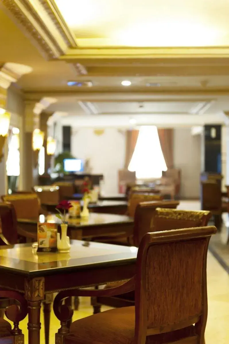 Restaurant/places to eat in Olympic Hotel Restaurant/places to eat in Olympic Hotel