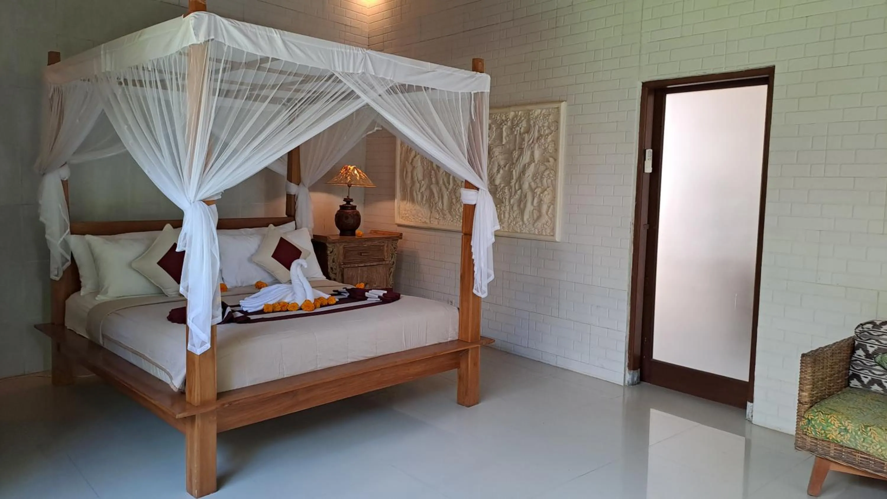 Bed in MaiMai Sari