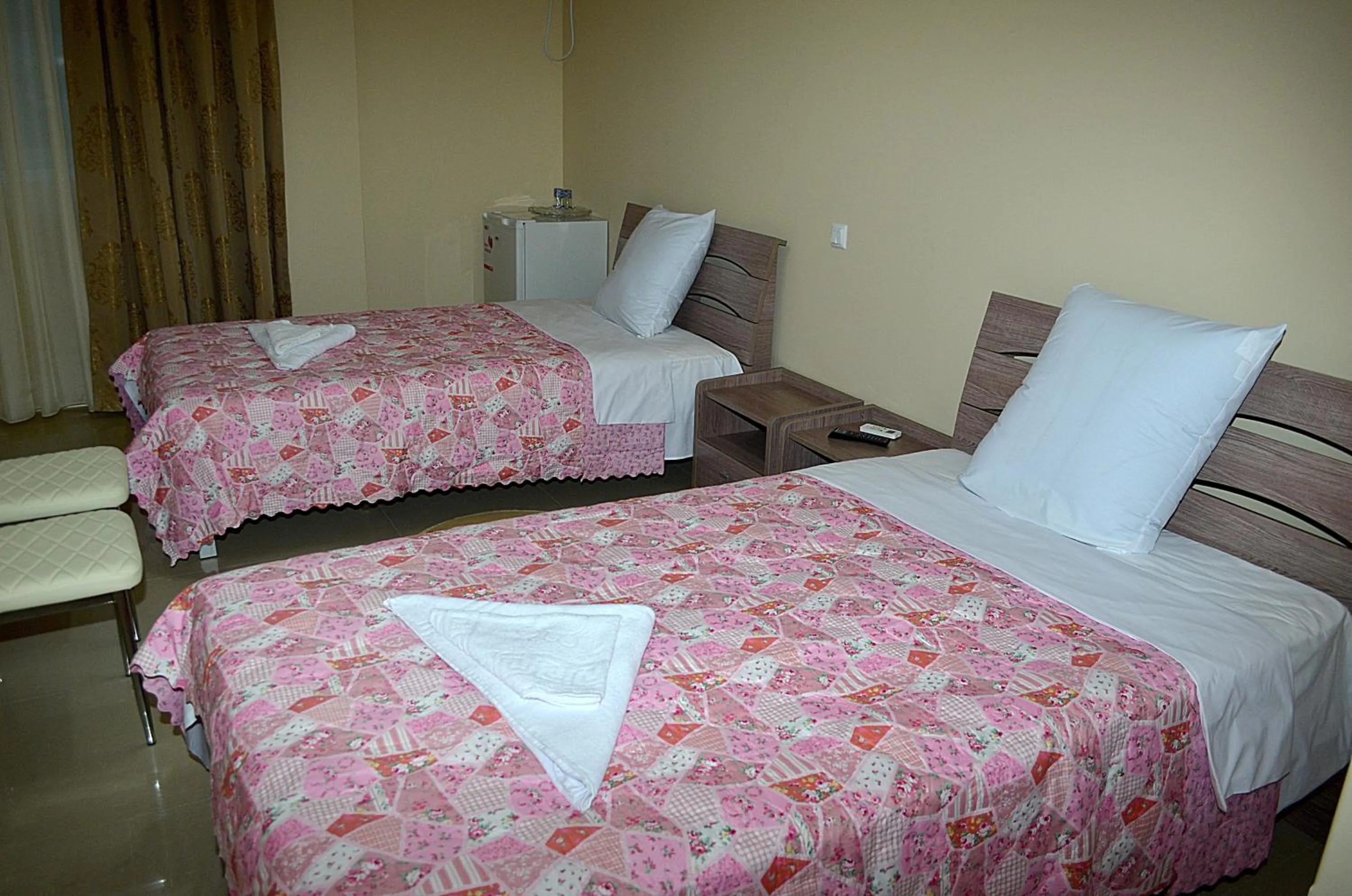 Photo of the whole room, Bed in Hotel Okriba