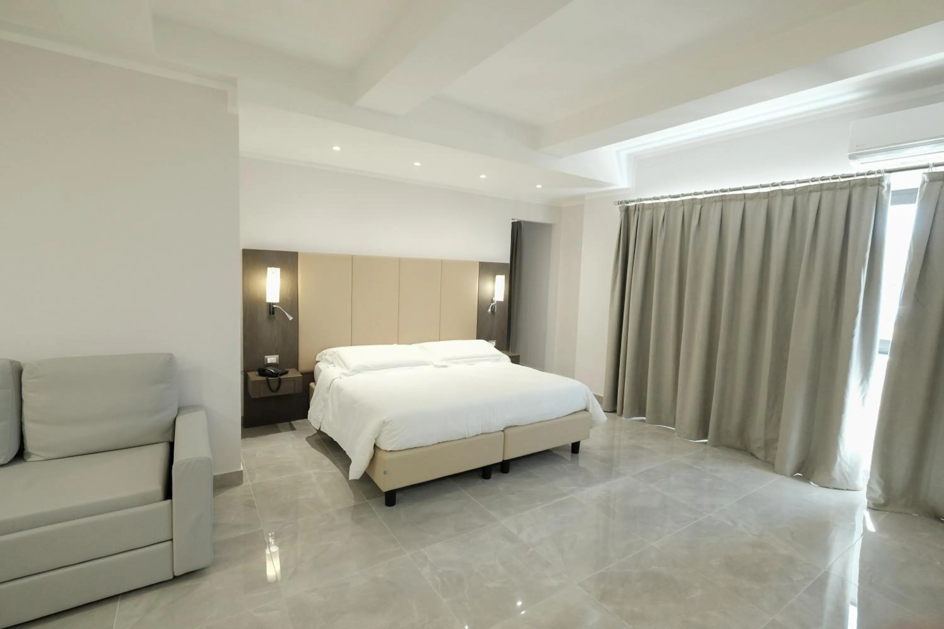 Bed in Best Western Grand Hotel Catanzaro